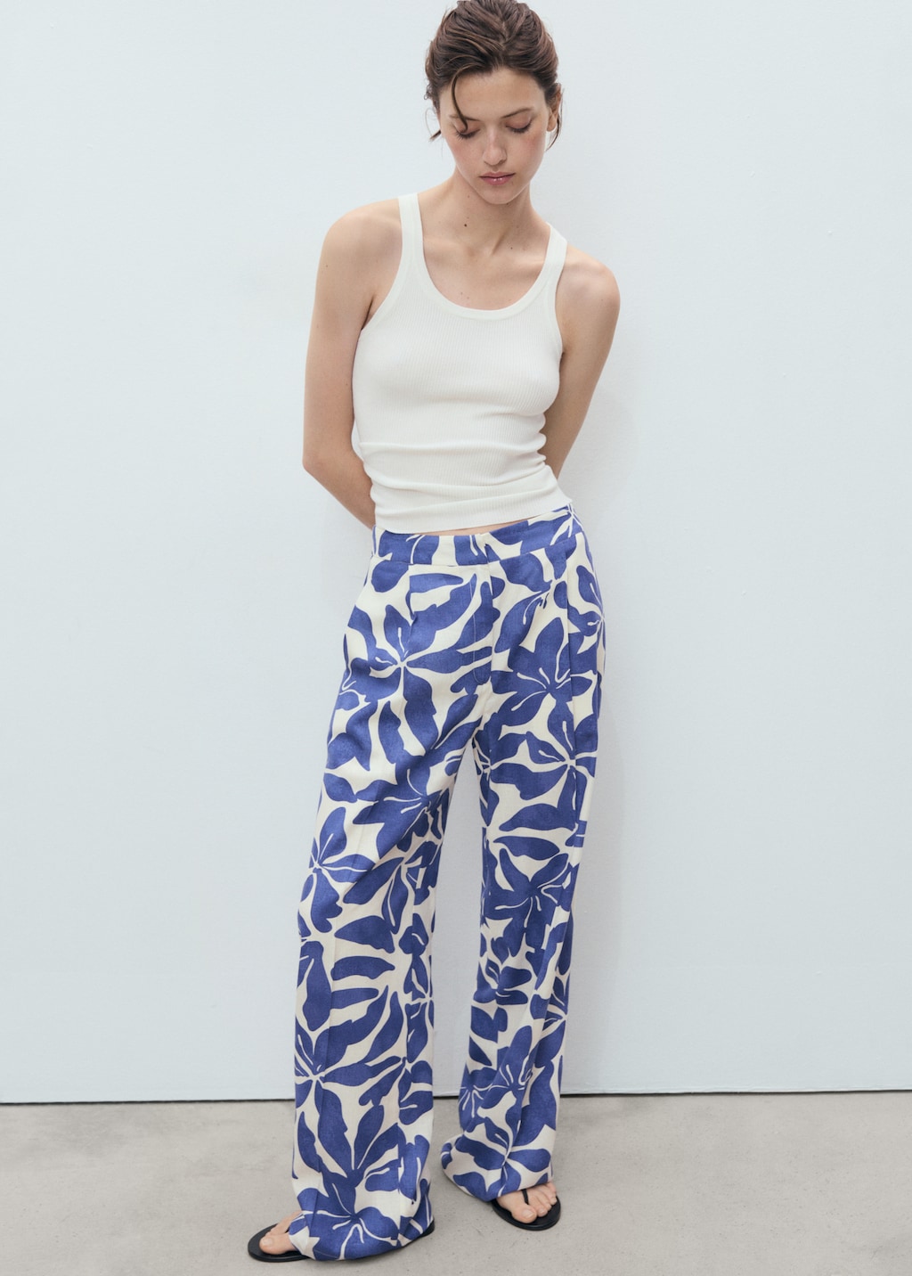 Printed linen-blend pants