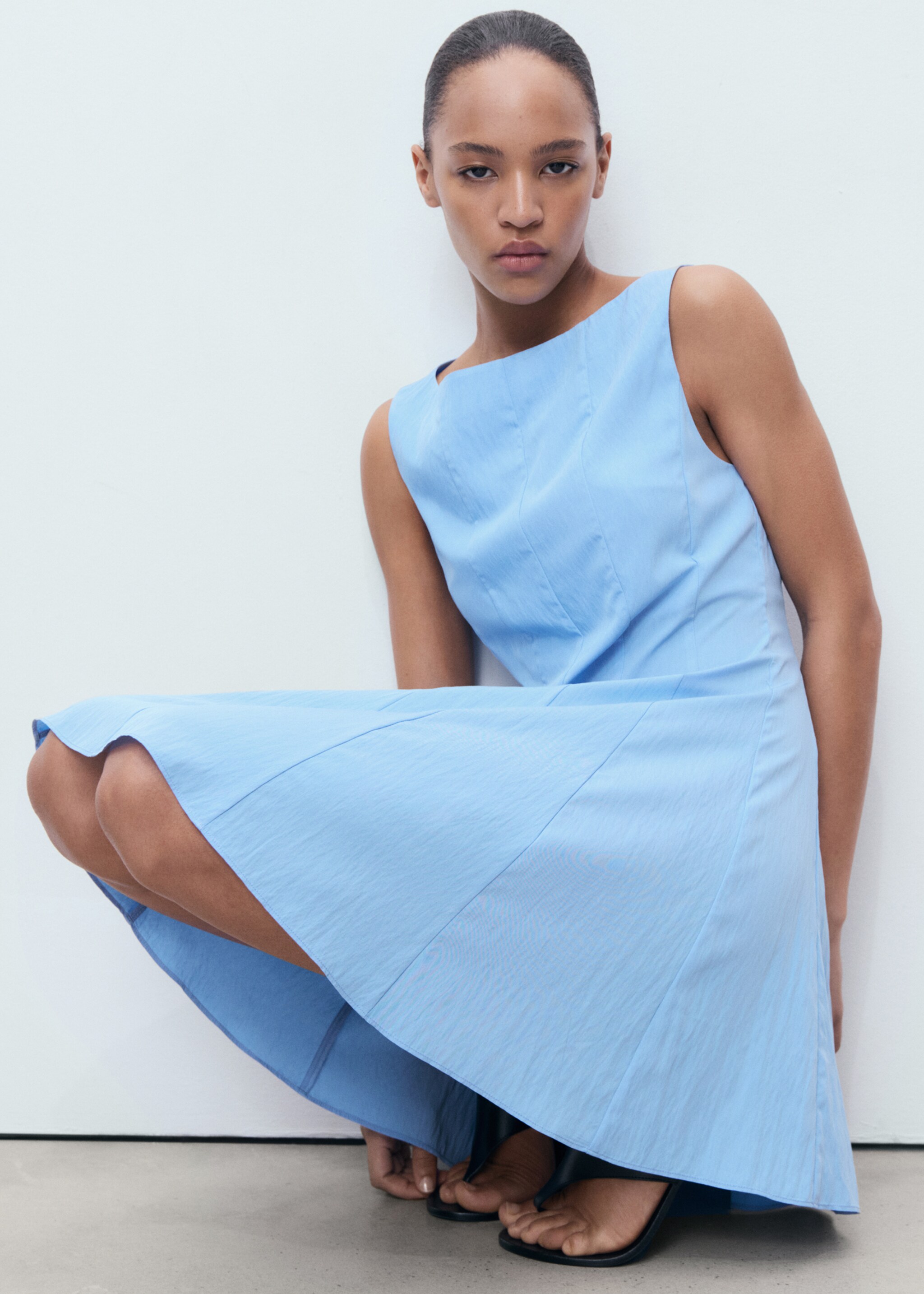Pleated short dress - Details of the article 2