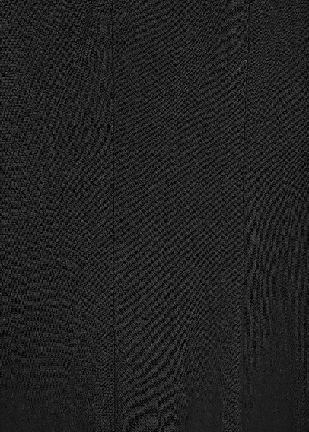 Boat-neck dress with pleats