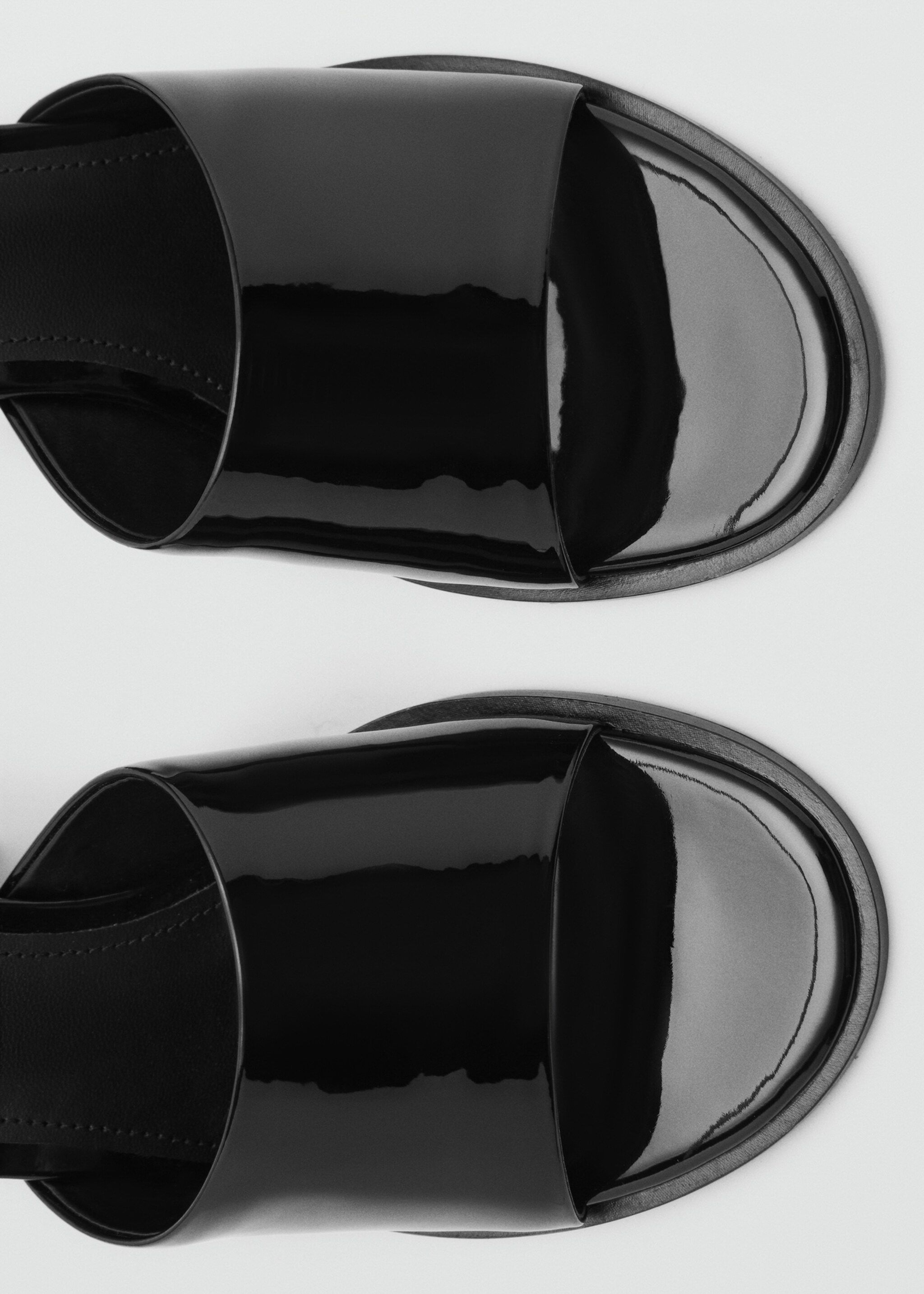 Patent leather effect heeled sandal - Details of the article 2