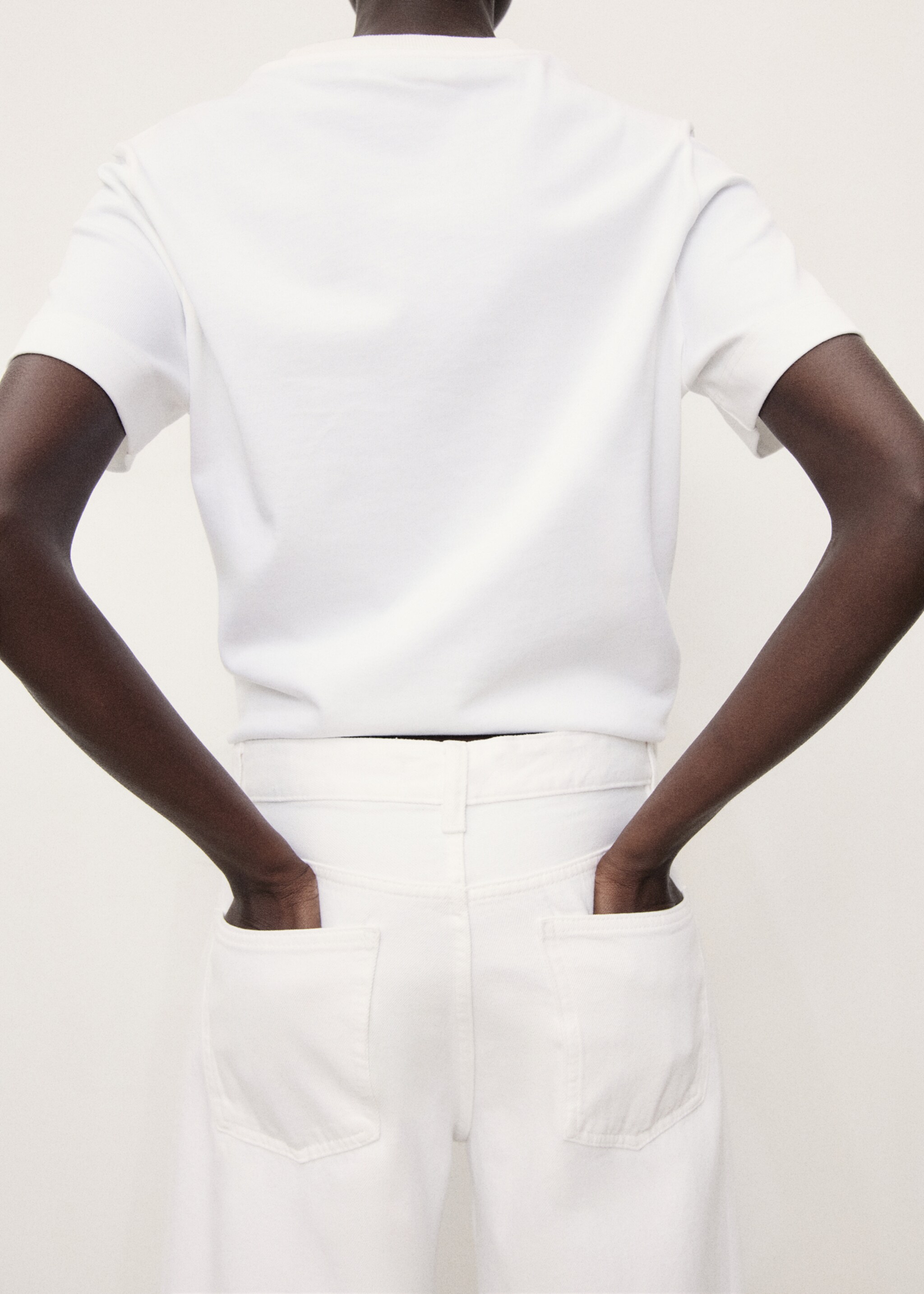 Wide leg cropped jeans with turned-up hem - Details of the article 6