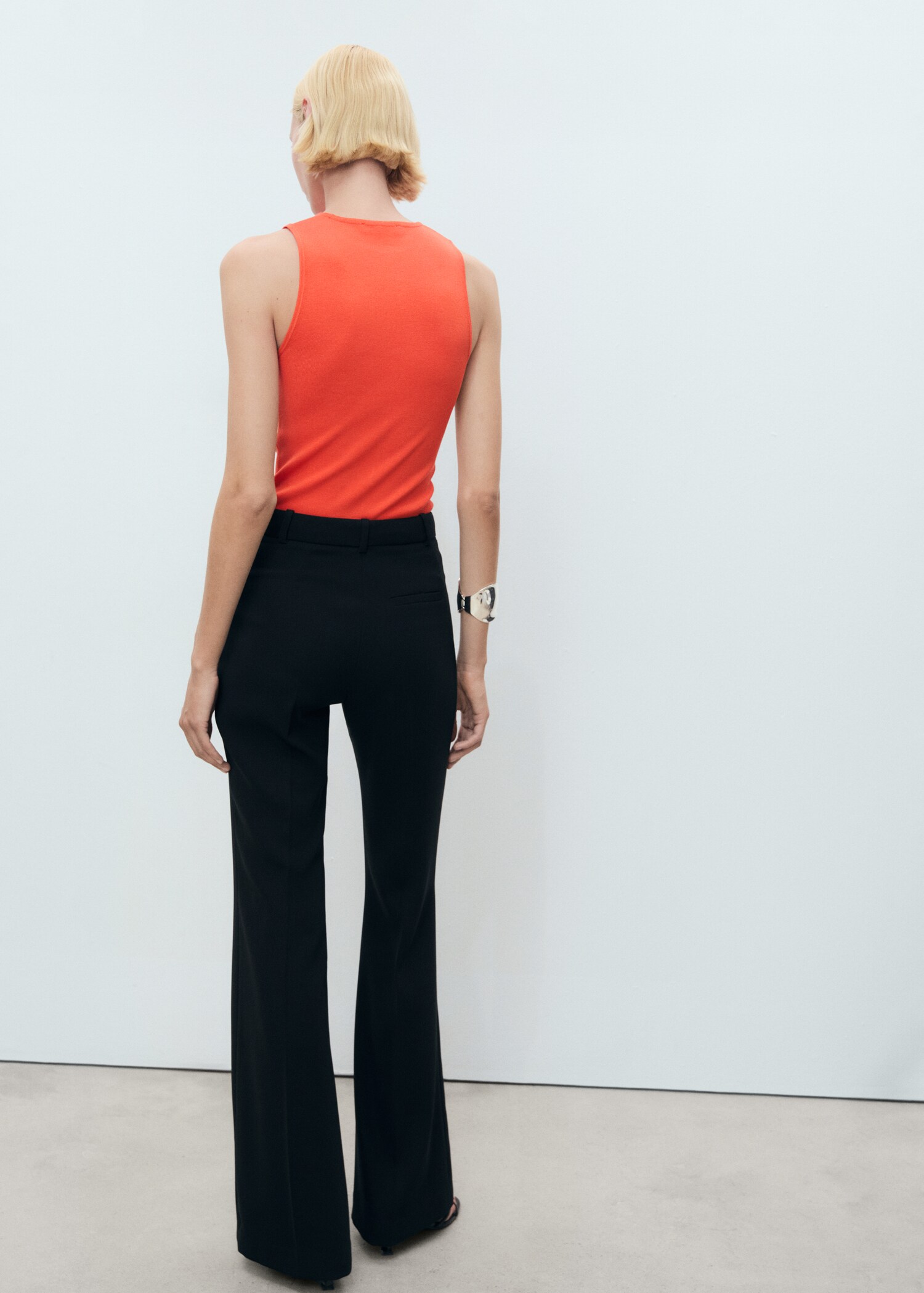 Fine-knit top - Reverse of the article