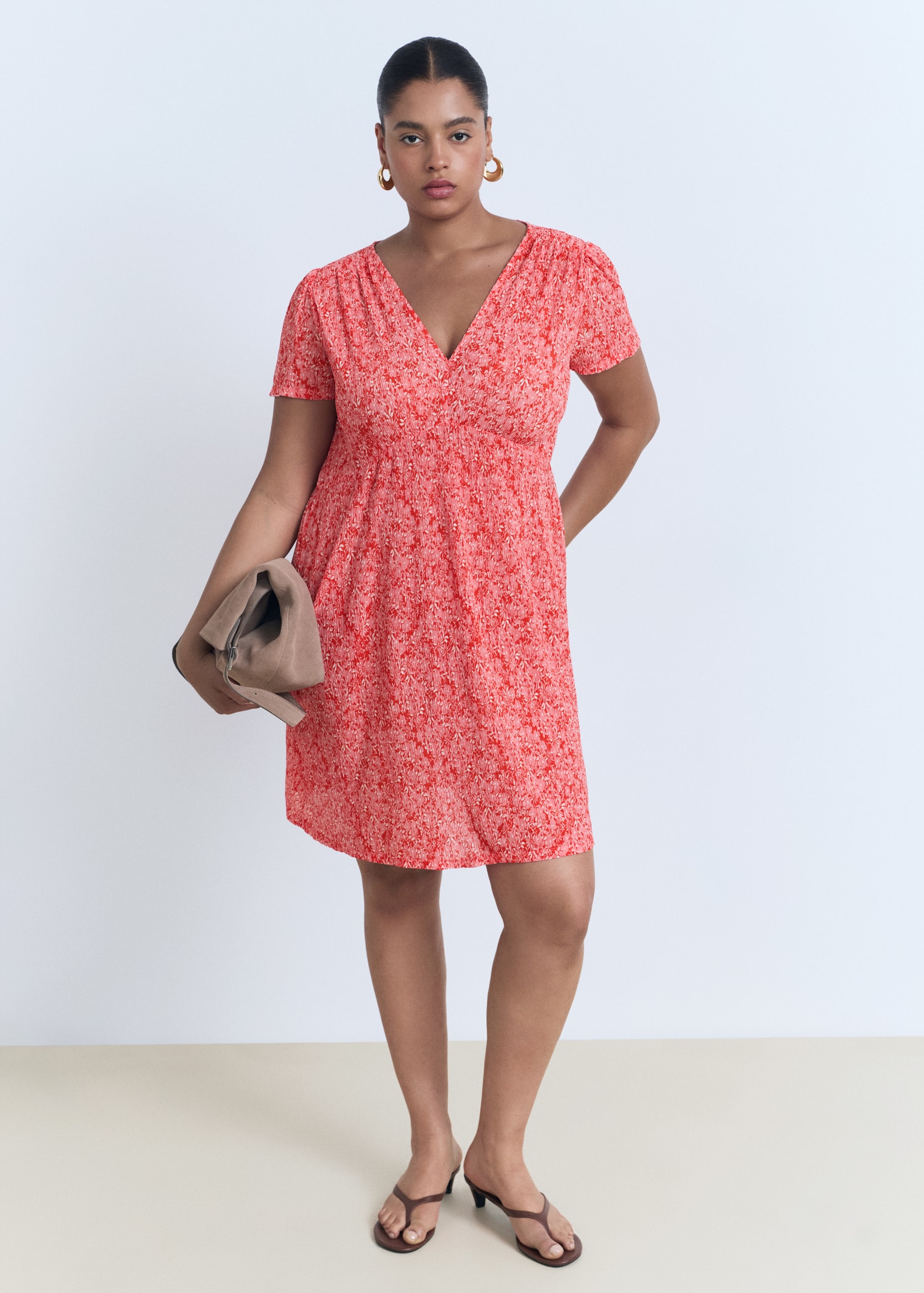 Vestido estampado cuello pico Mujer MANGO España (Península y