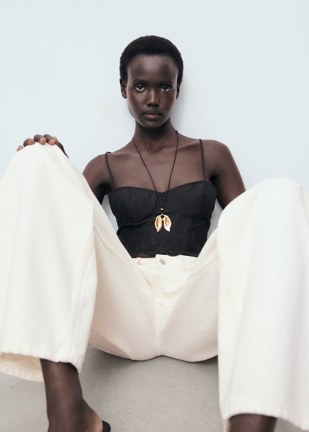 Embroidered crop top - Women | MANGO USA