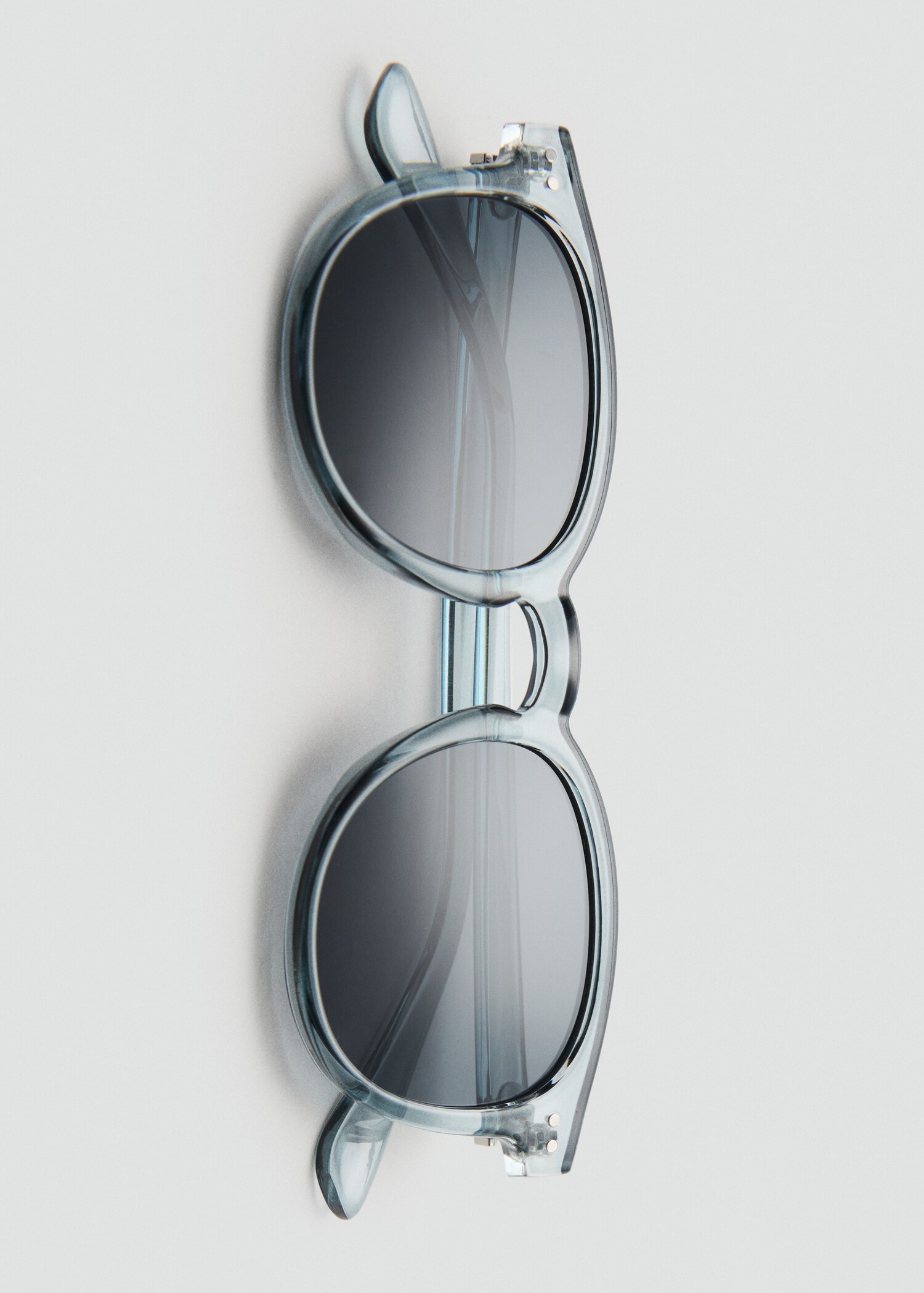 Round-framed sunglasses - Details of the article 2