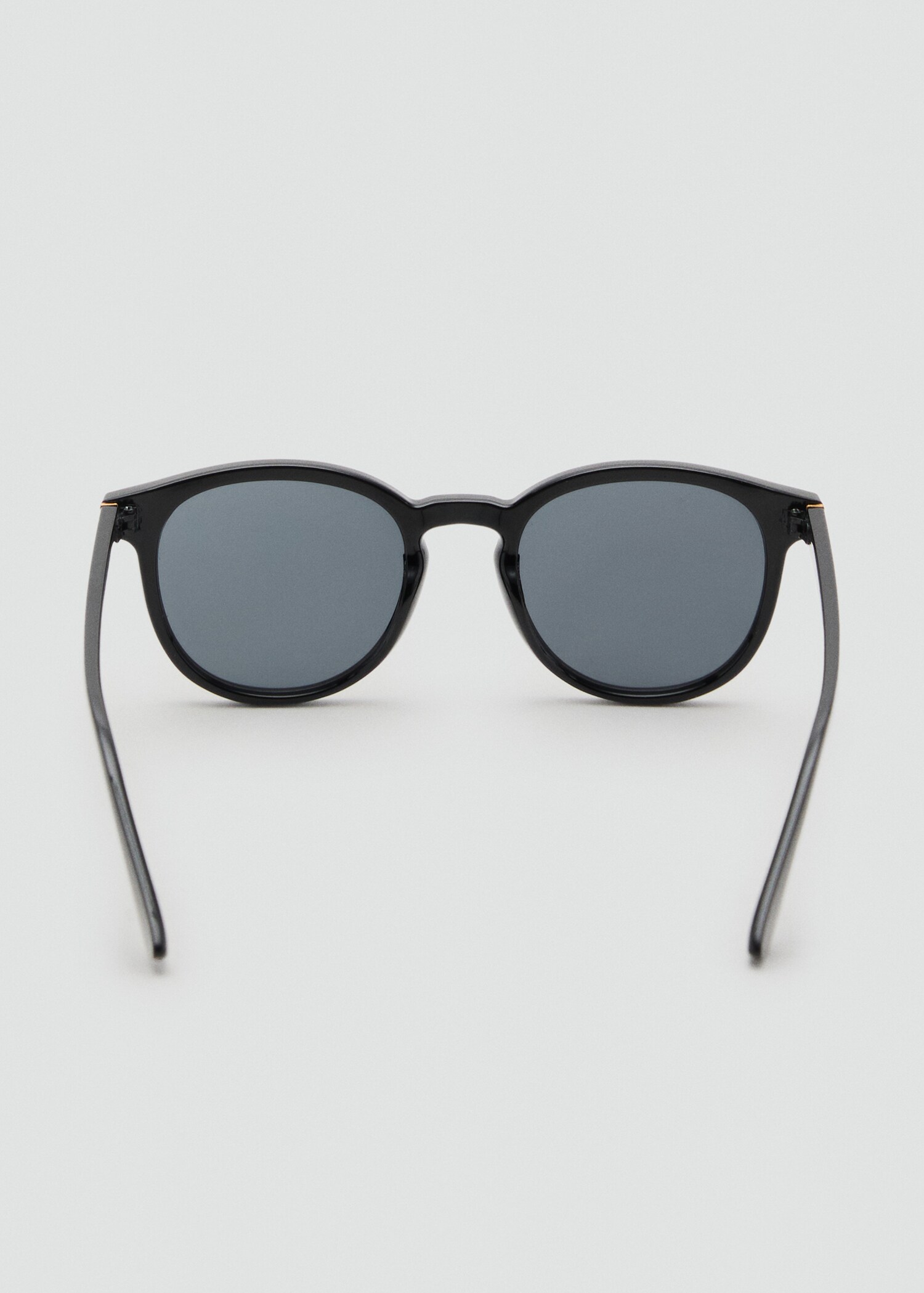 Round-framed sunglasses - Details of the article 1