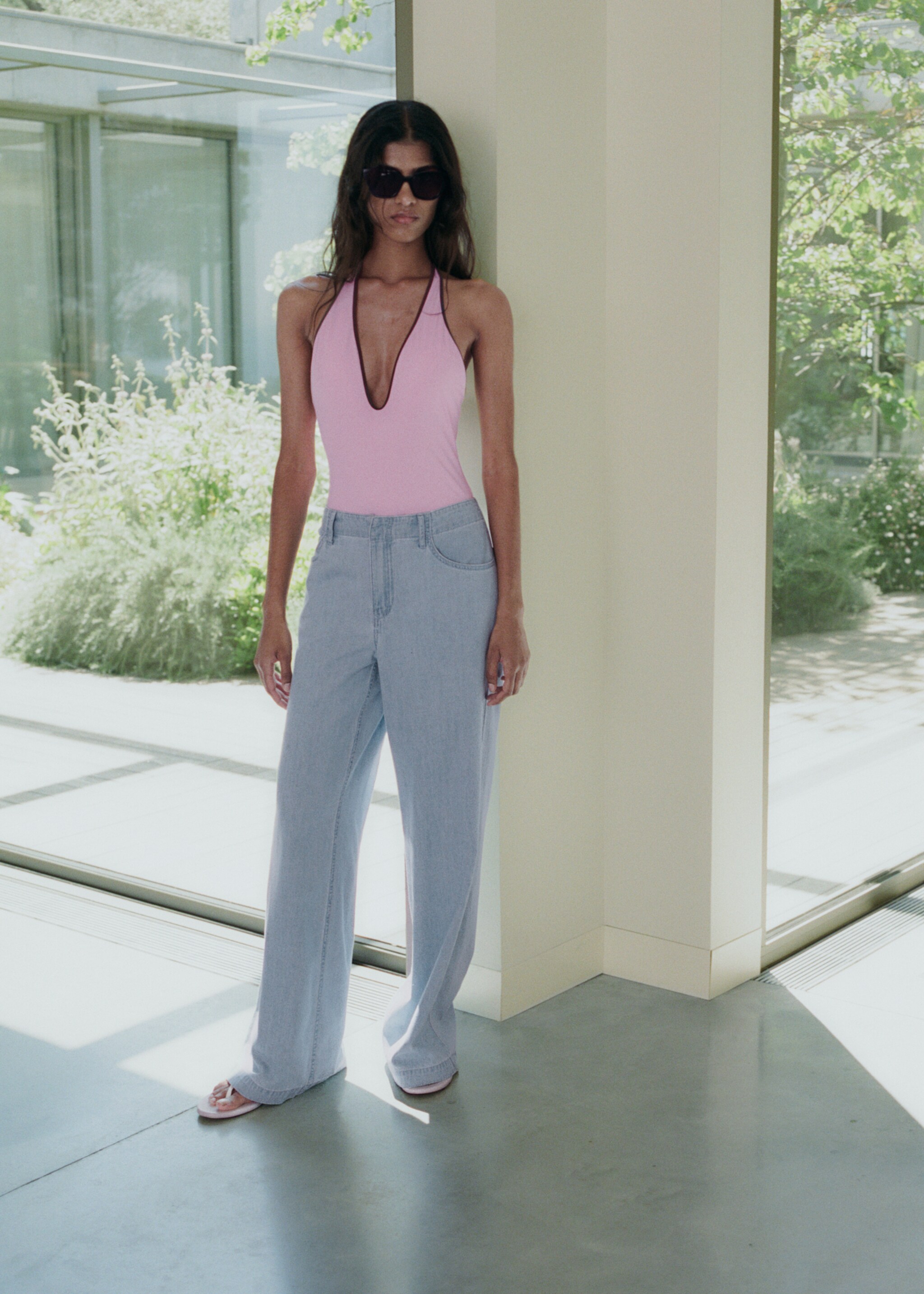 Mid-rise wideleg denim pants - Details of the article 6