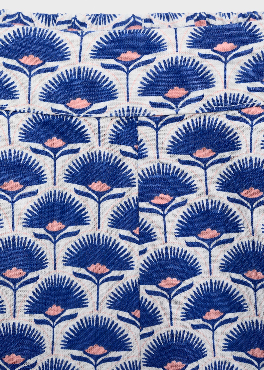 Printed linen shorts