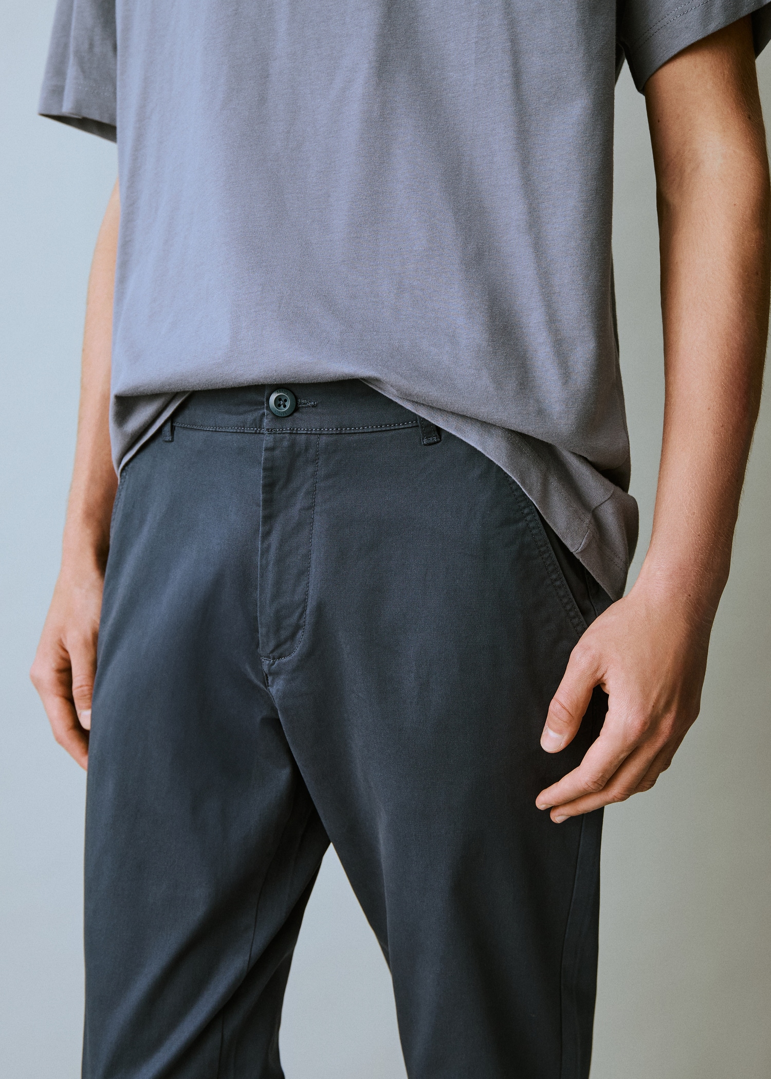 Pantalon chino élastique - Détail de l'article 1