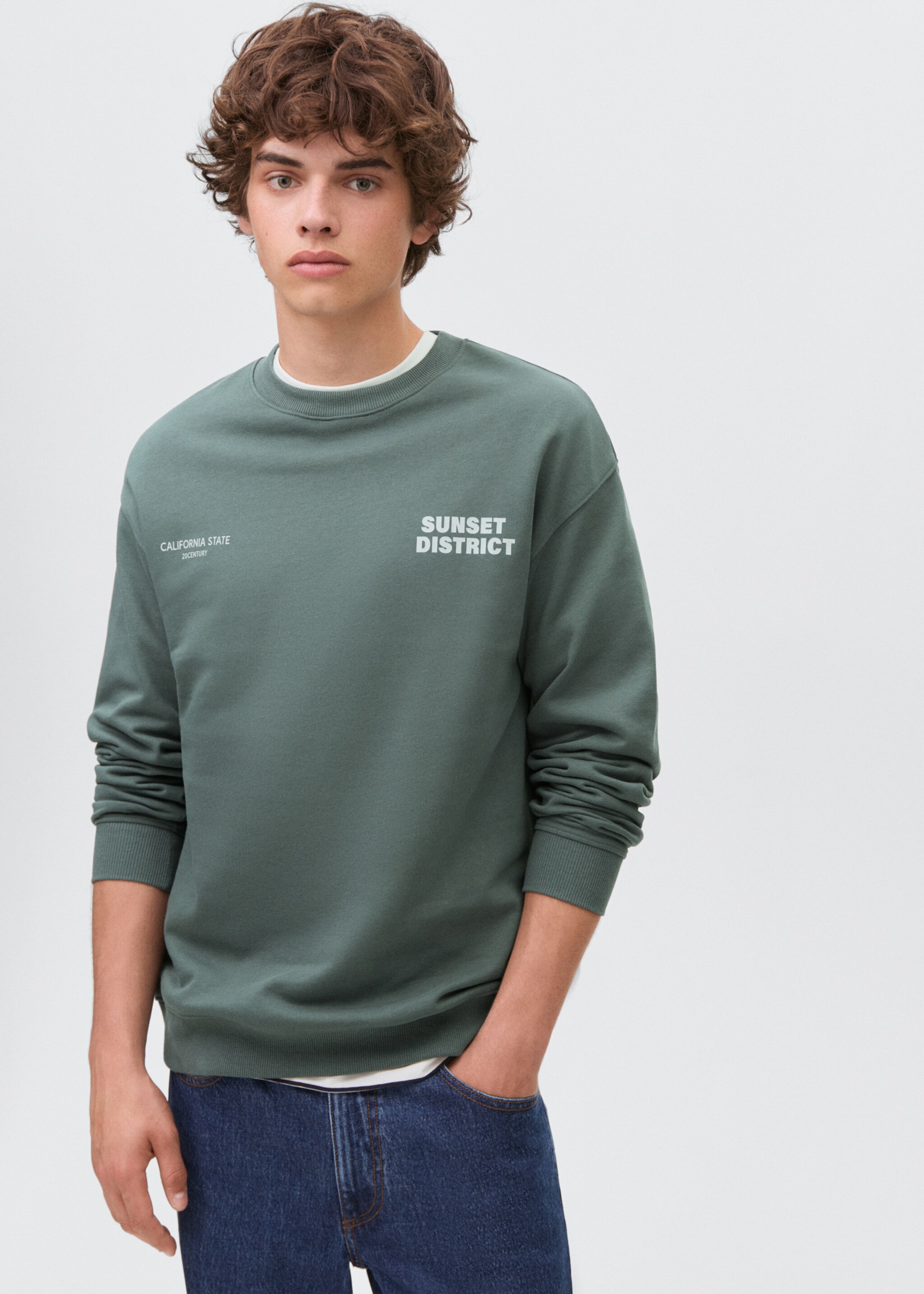 Baumwoll-Sweatshirt mit kombiniertem Printmuster - Mittlere Ansicht