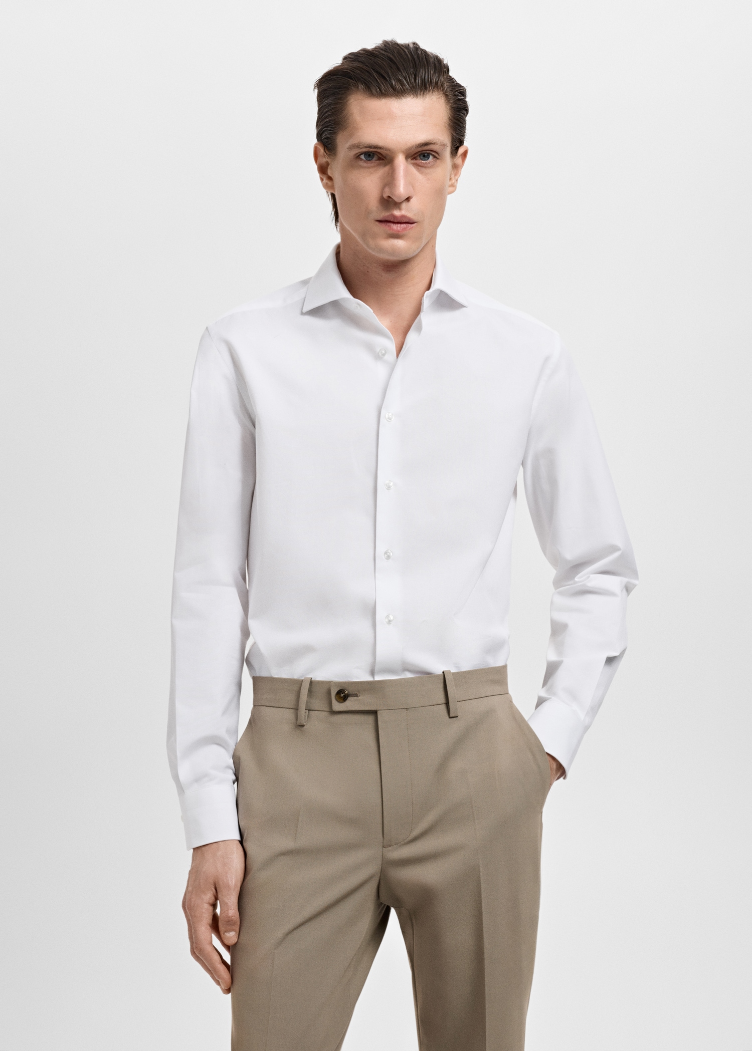 100% cotton dress shirt - Medium plane