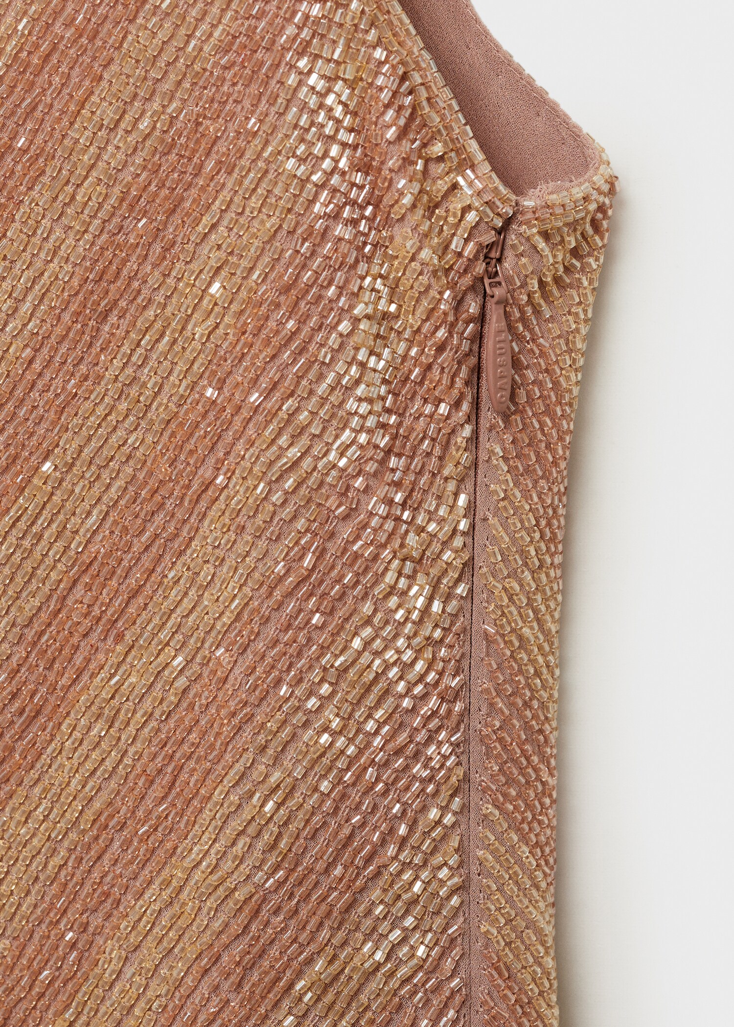 Paillettenkleid mit Rückenausschnitt - Detail des Artikels 0