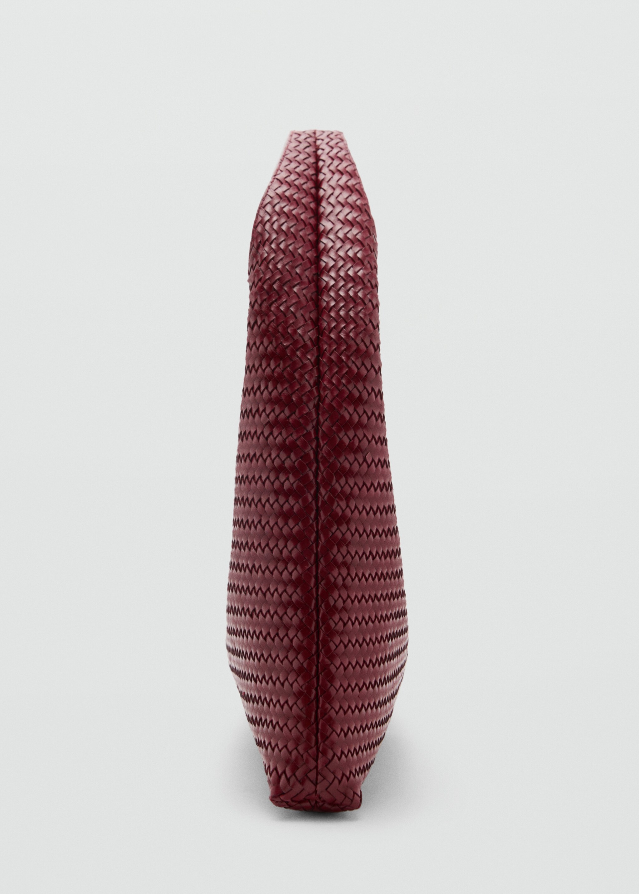 Braided leather shoulder bag - Details of the article 1