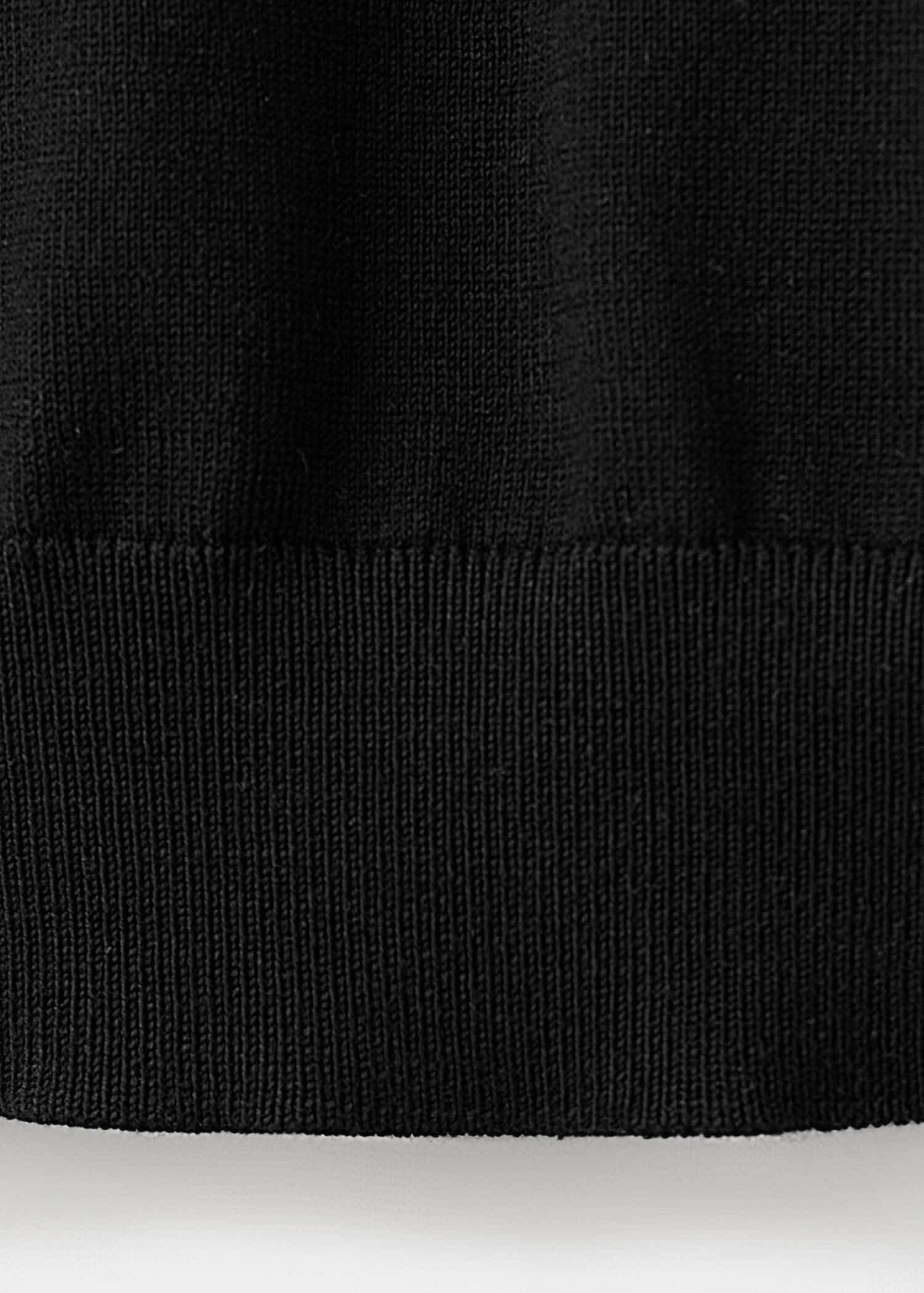 Cotton fine-knit t-shirt - Details of the article 0