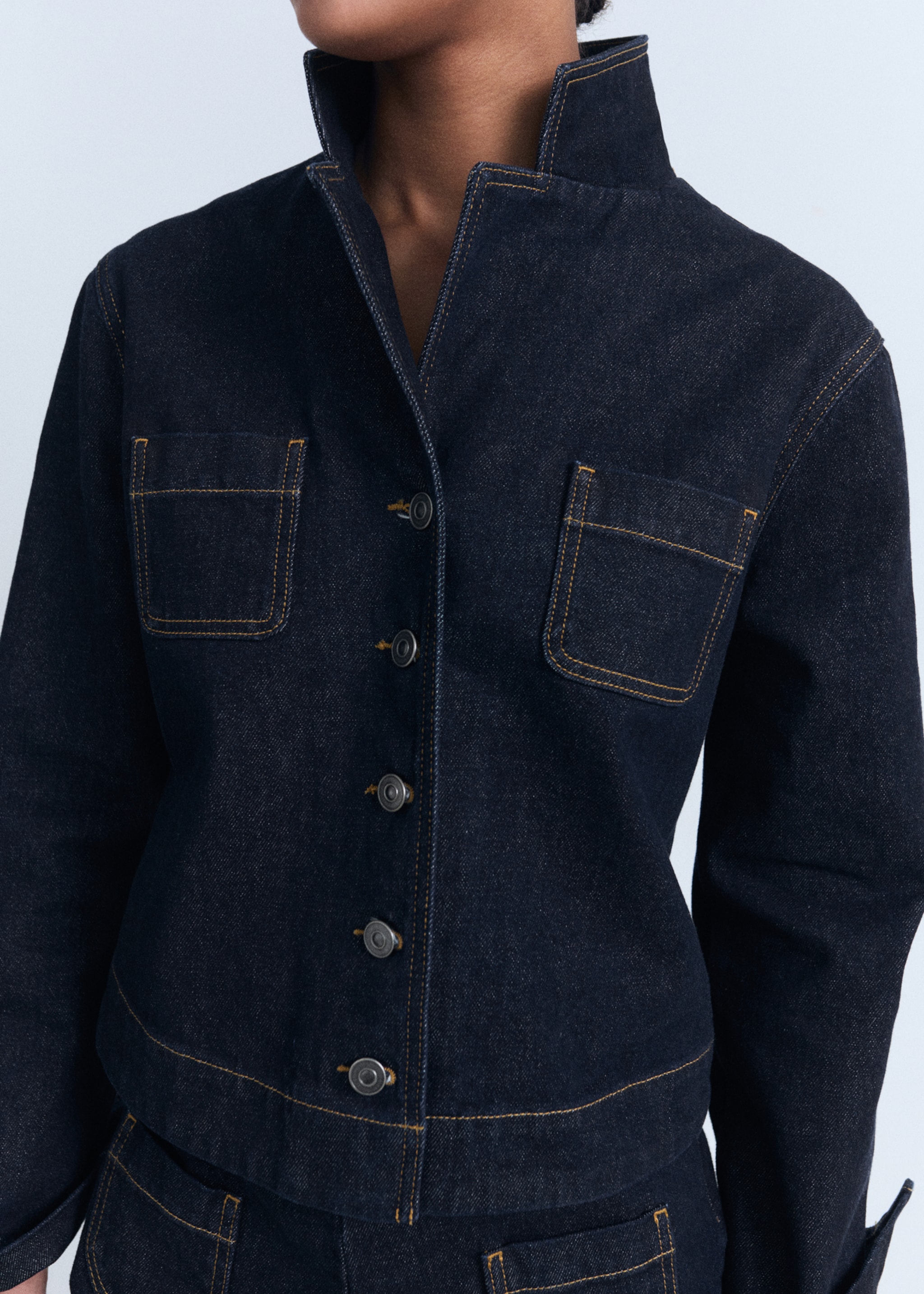 Fitted denim jacket with pockets - Medium plane