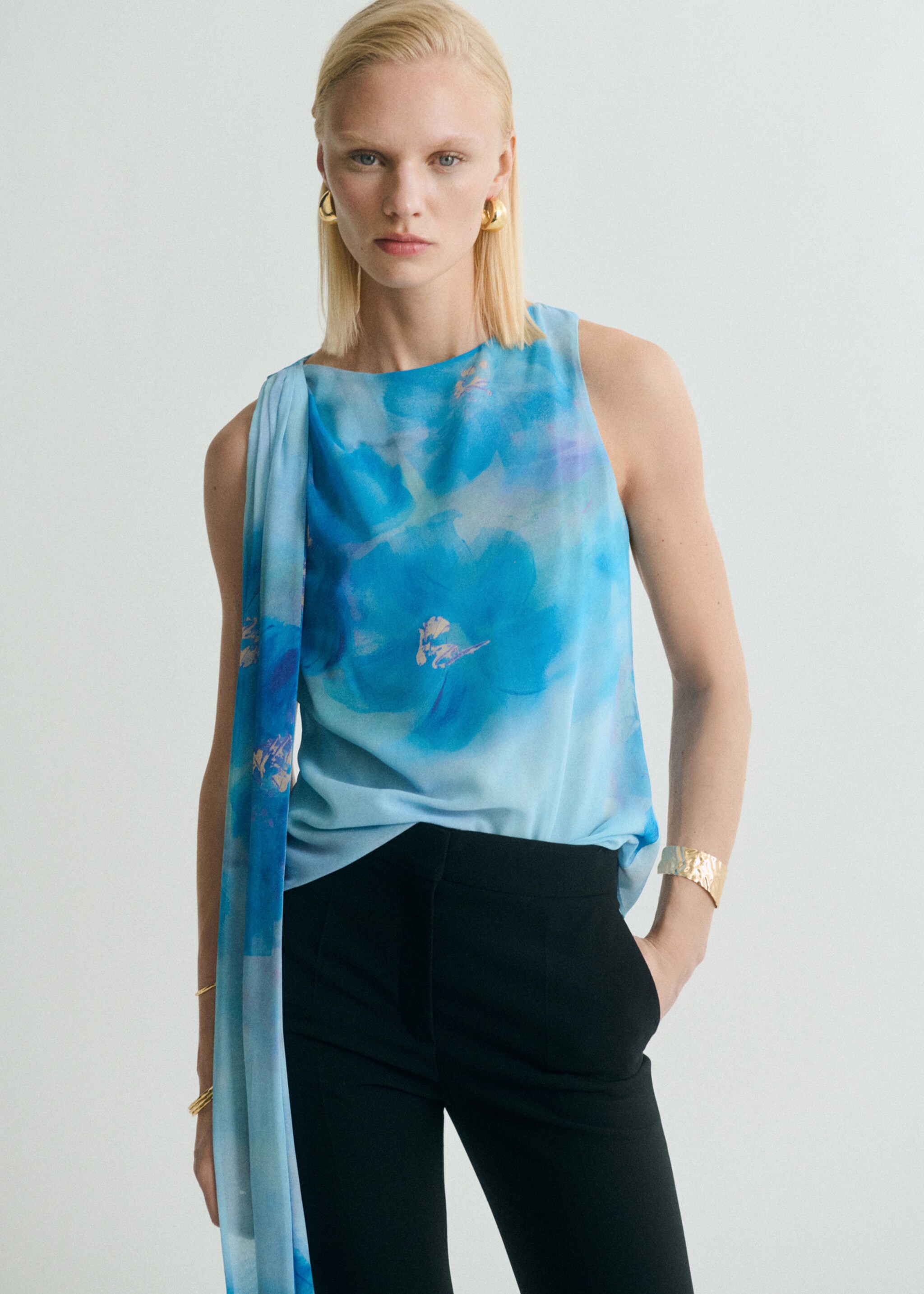 Floral tie blouse - Medium plane