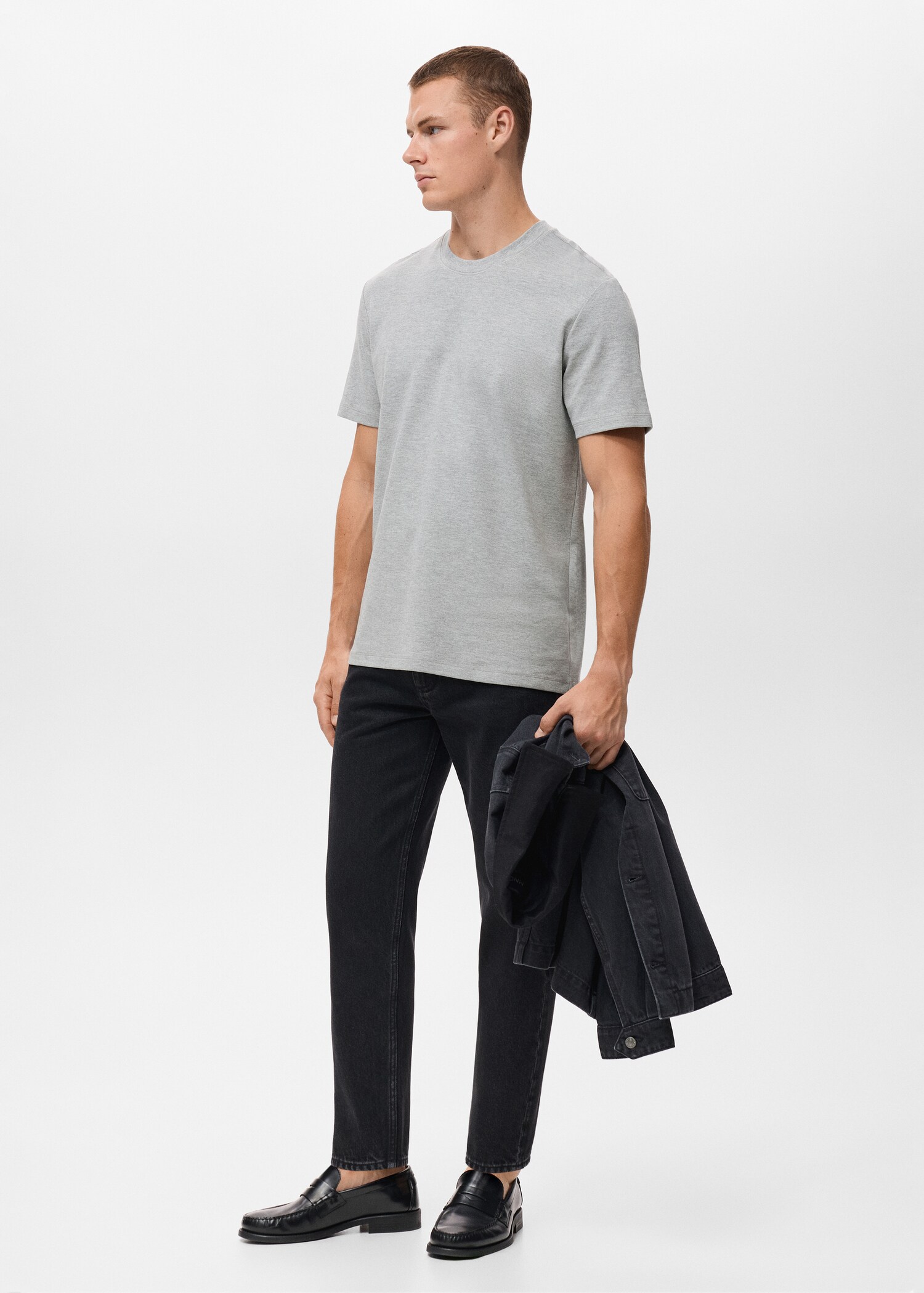 Medium-weight regular-fit t-shirt - Details of the article 2