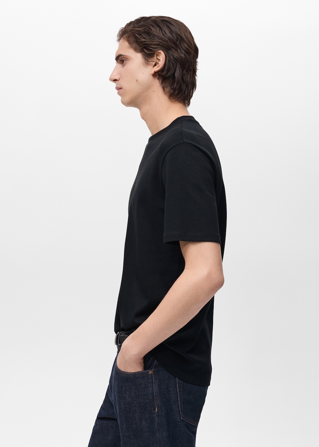 Medium-weight regular-fit t-shirt