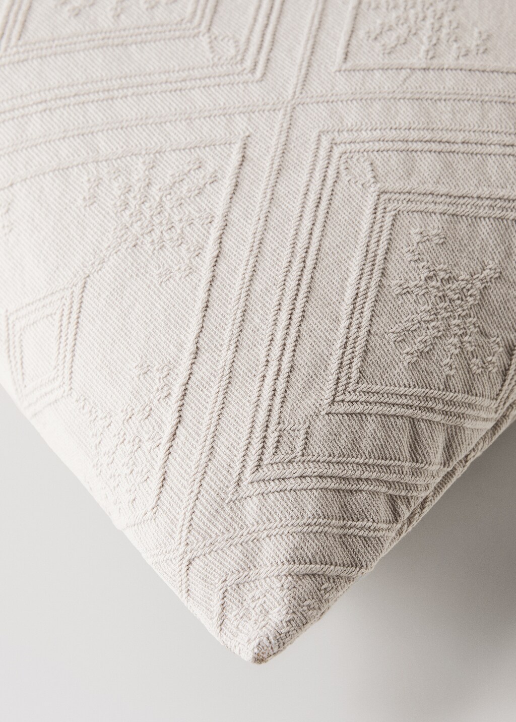 Cotton jacquard rhombus cushion cover 60x60 cm