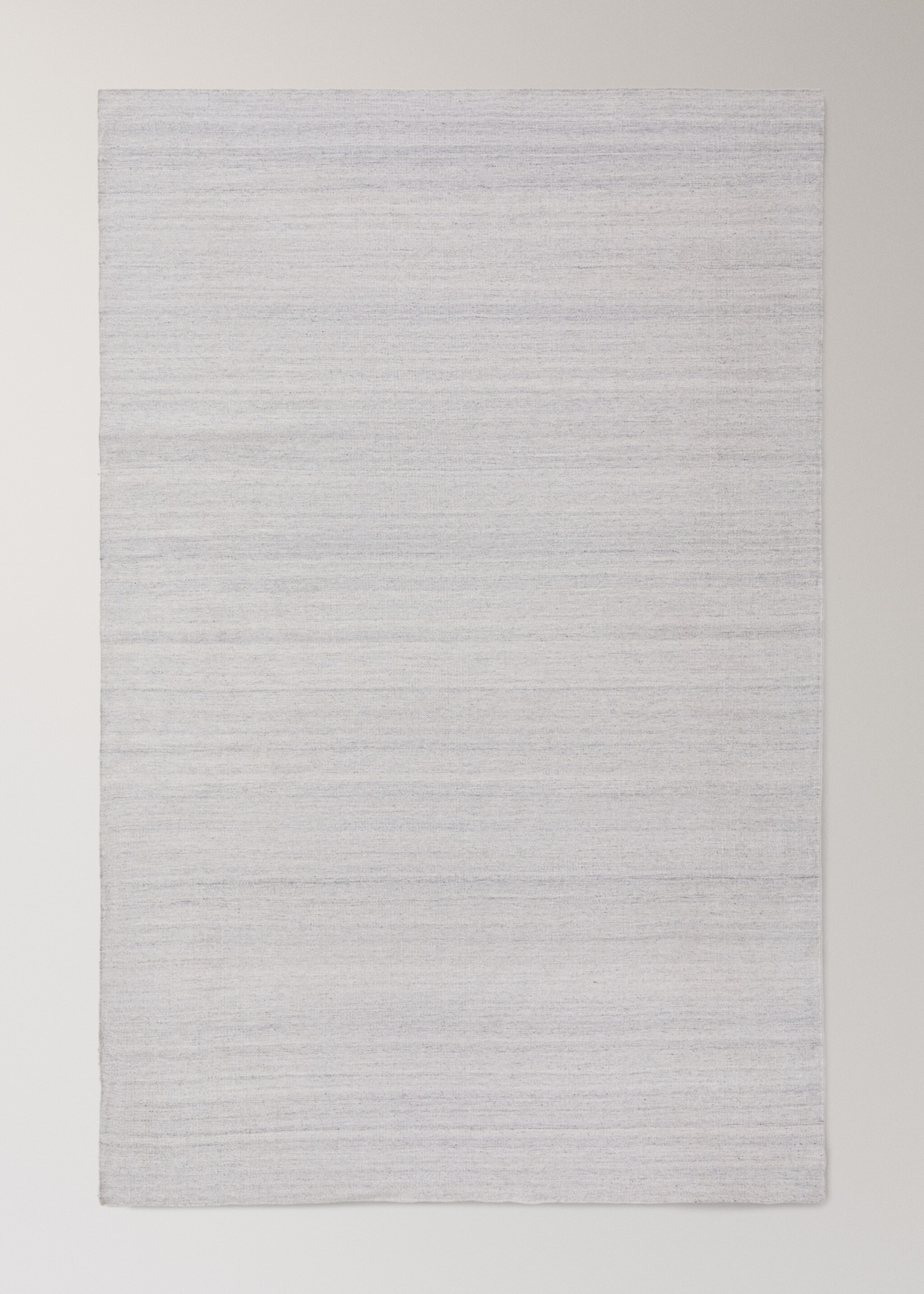 Catifa gran de PET reciclat - Detall de l'article 6, Gris clar/pastel. Ref: 17061290-00.