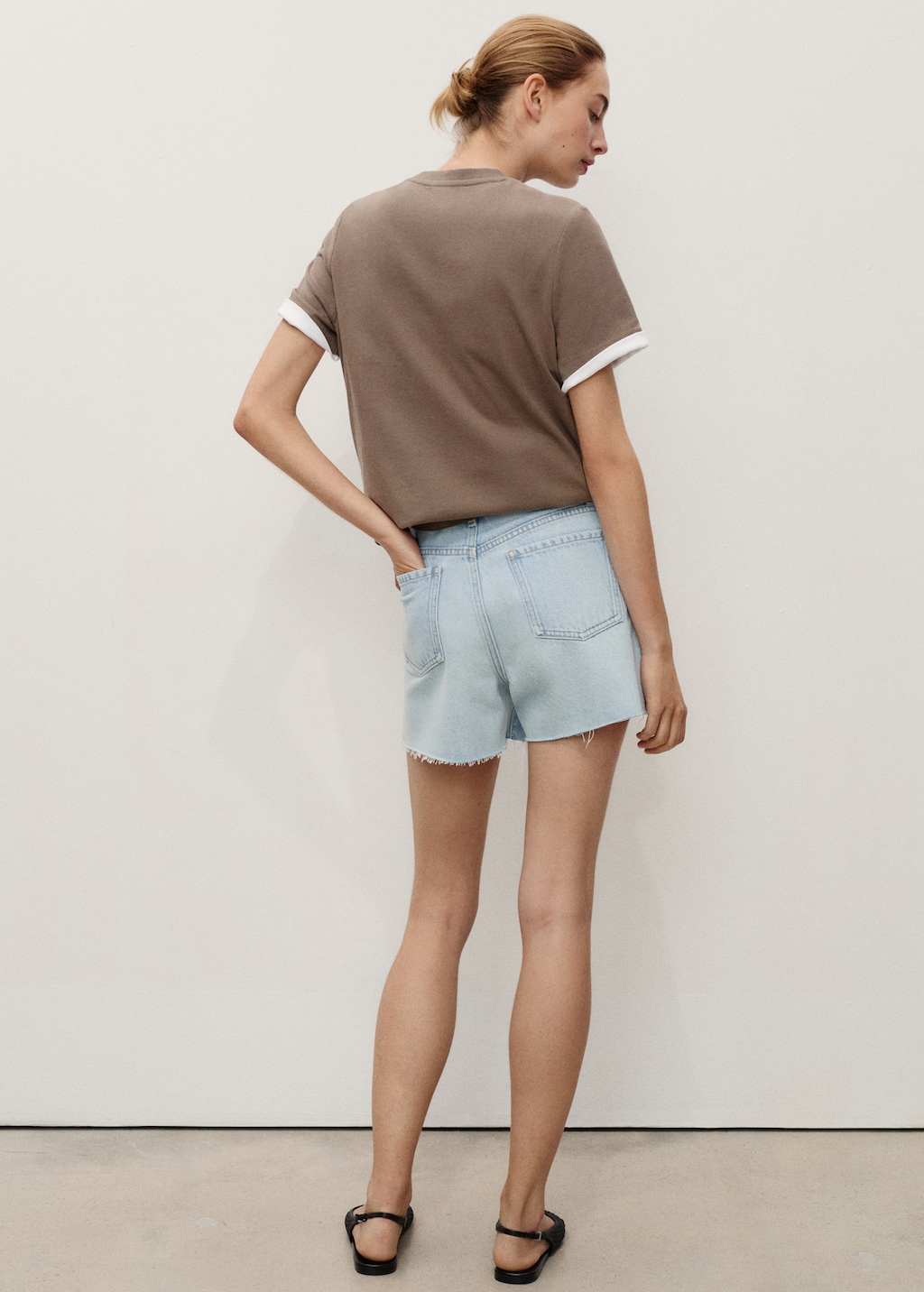 Denim shorts with frayed hem - Women | MANGO USA
