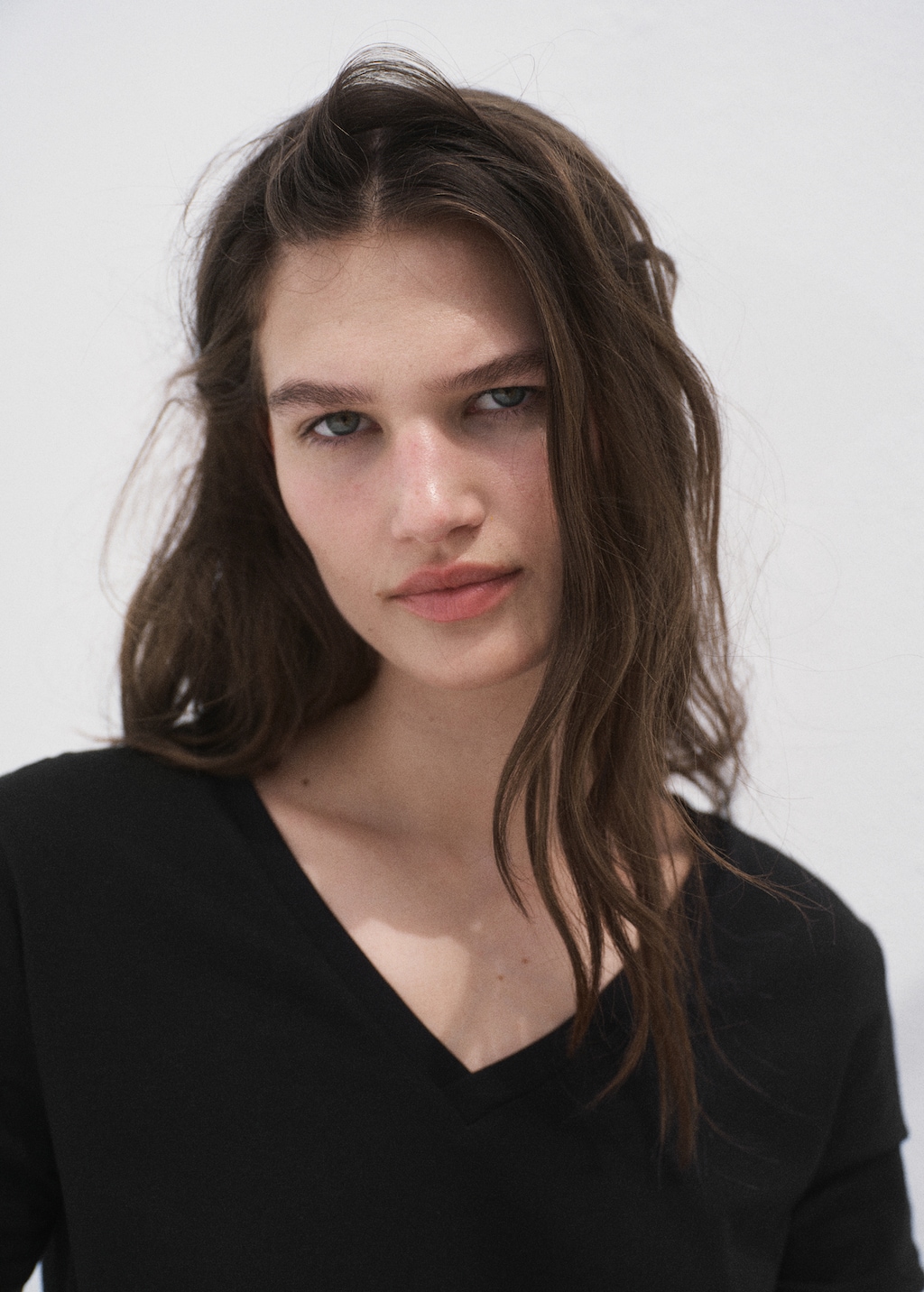 V-neck cotton T-shirt