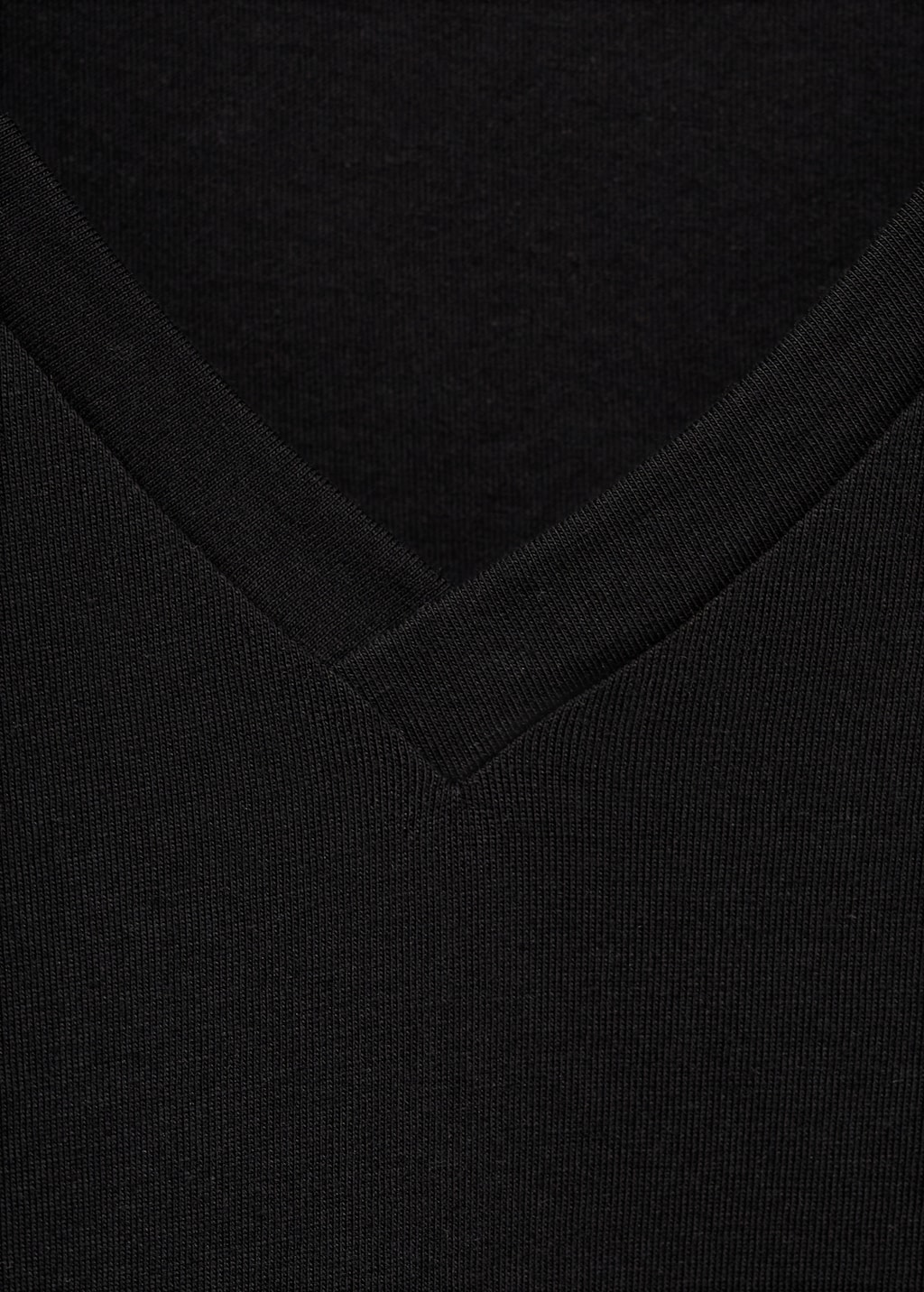 V-neck cotton T-shirt