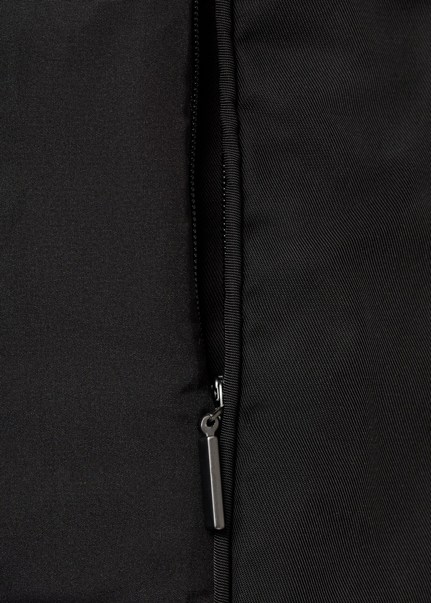 Chaqueta bomber repelente al agua - Details of the article 0