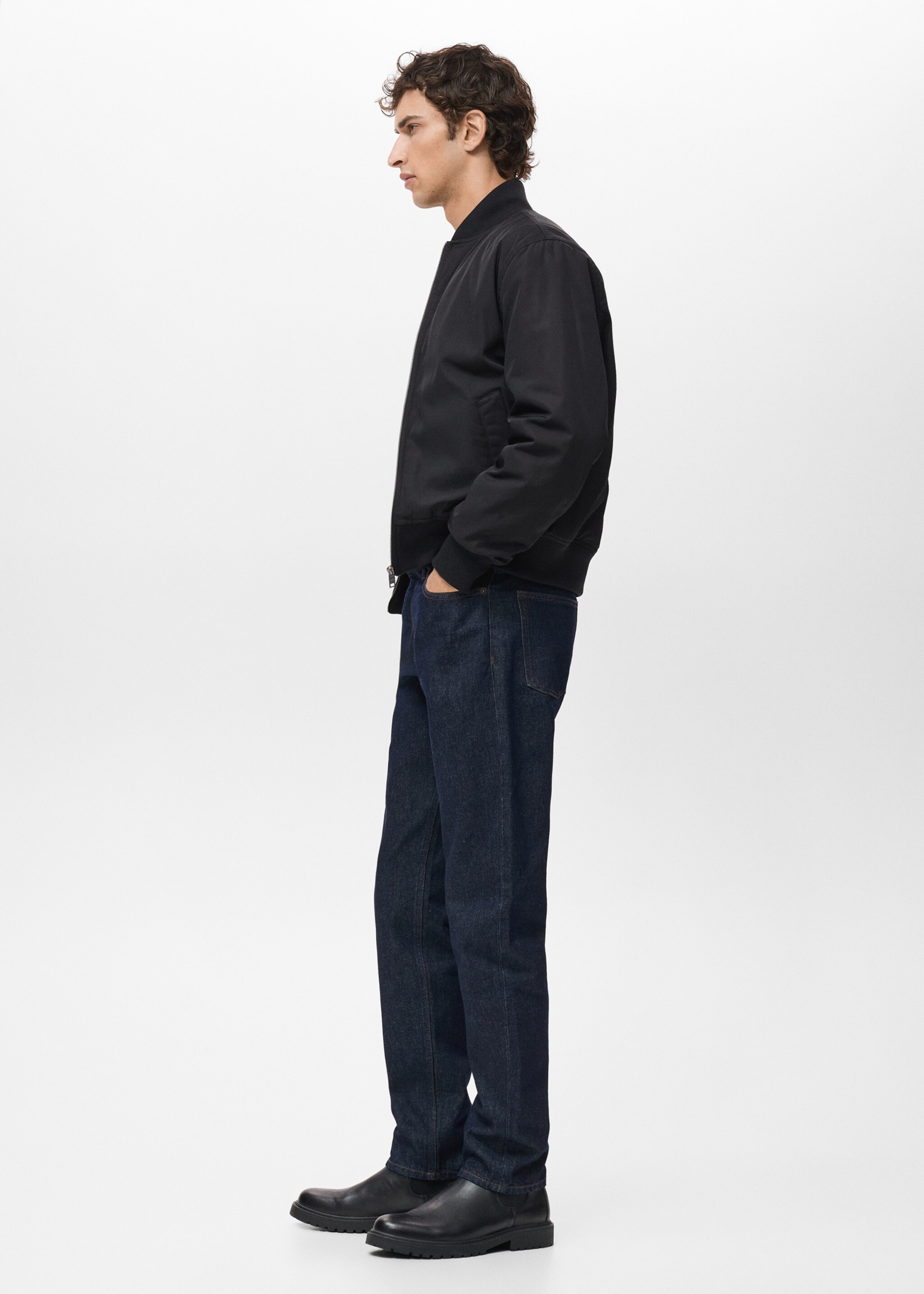 Chaqueta bomber repelente al agua - Details of the article 2