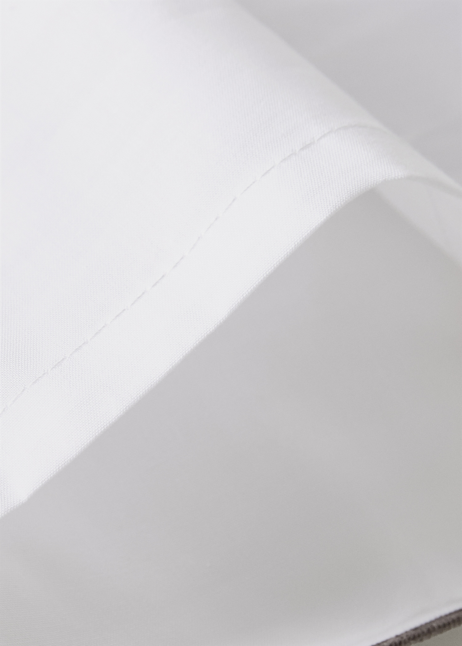 Two 200-thread count percale cotton pillowcases 50x75cm - Details of the article 2