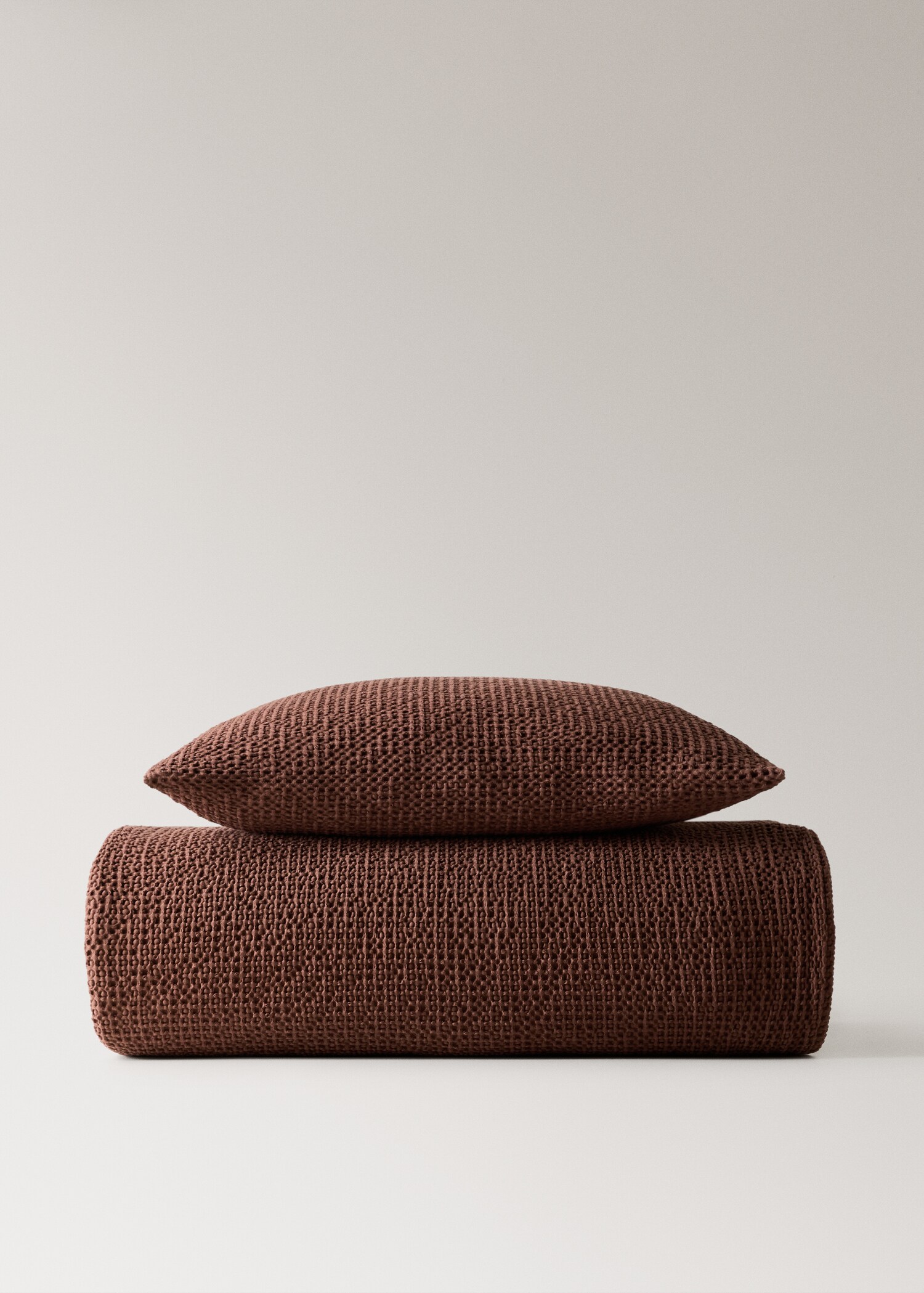 Garment-dyed waffle cotton bedspread for 130/150 cm bed - Details of the article 3