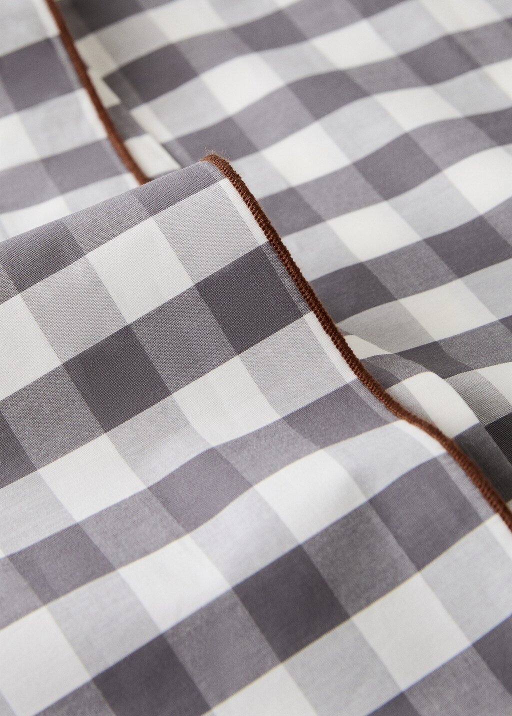 Percale cotton gingham check pillowcase 45x110 cm