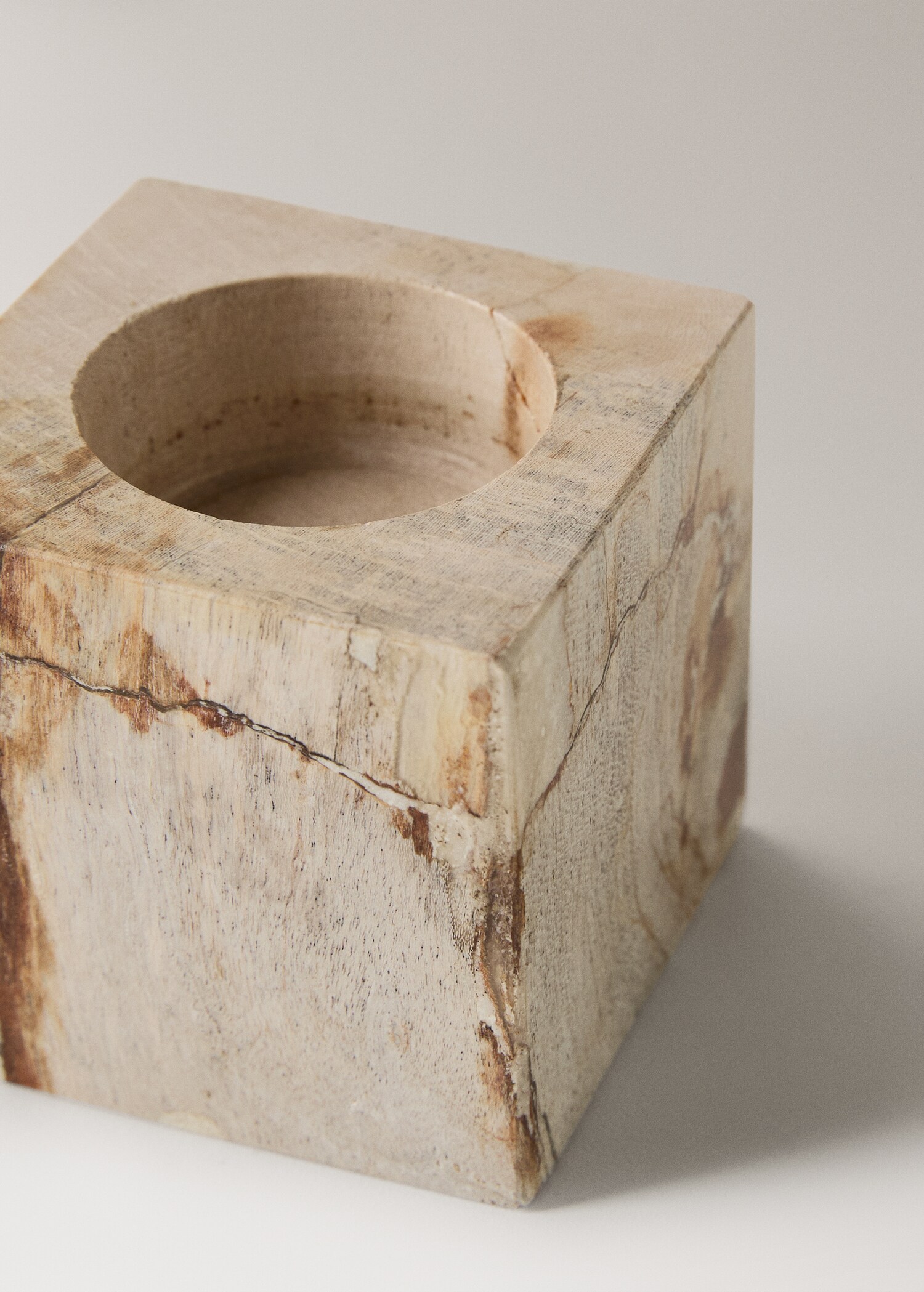 Petrified wood candelabra - Details of the article 1