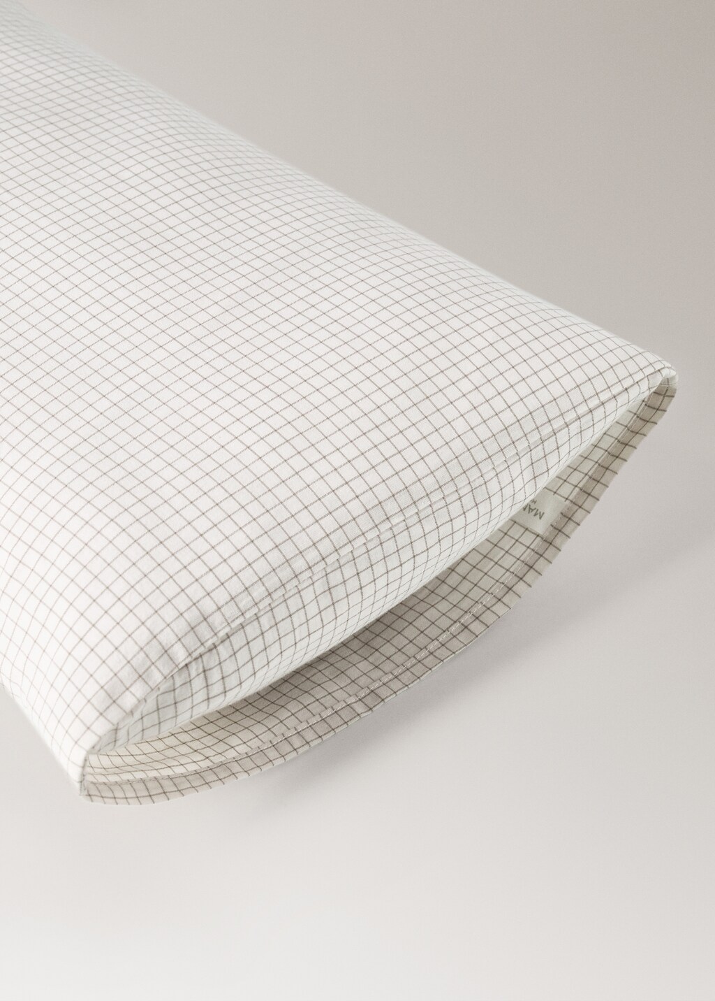 Percale cotton gingham check pillowcase for cot