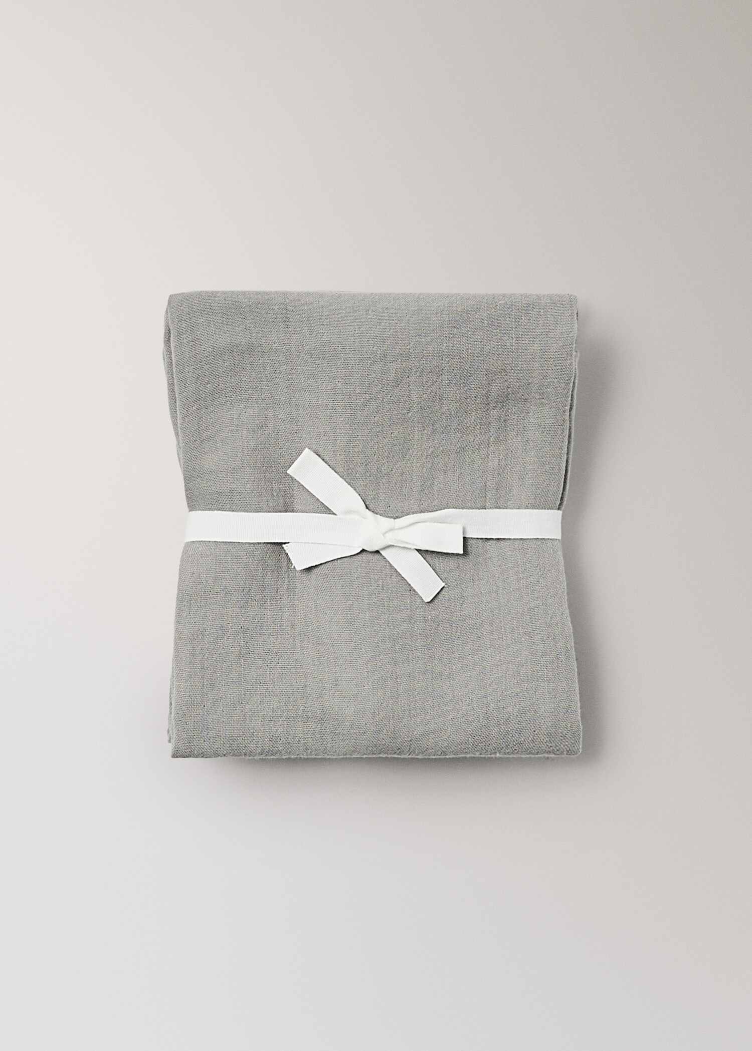 Plain cotton baby swaddle - Article without model