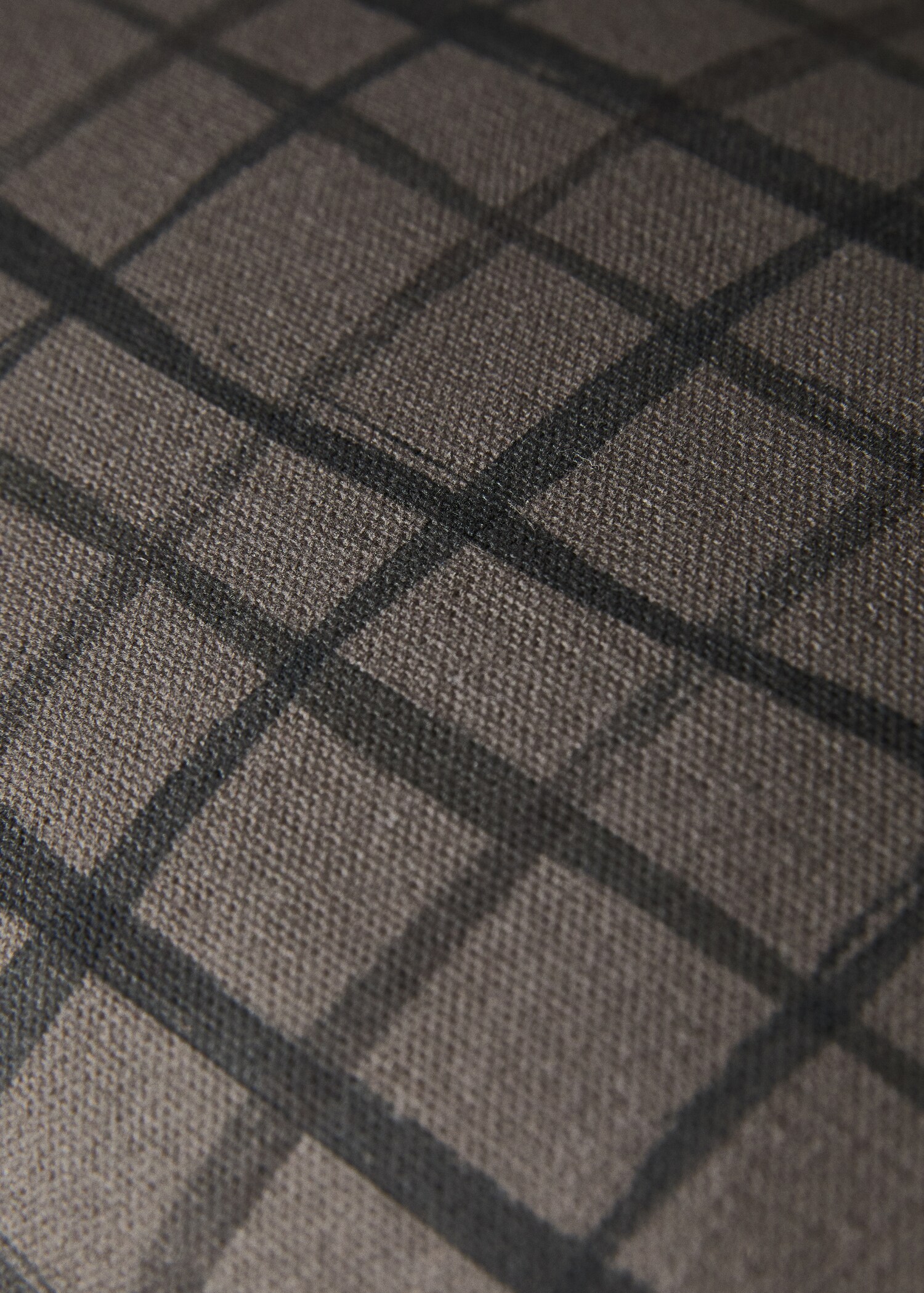 Kissenbezug mit Checks-Muster - Detail des Artikels 3