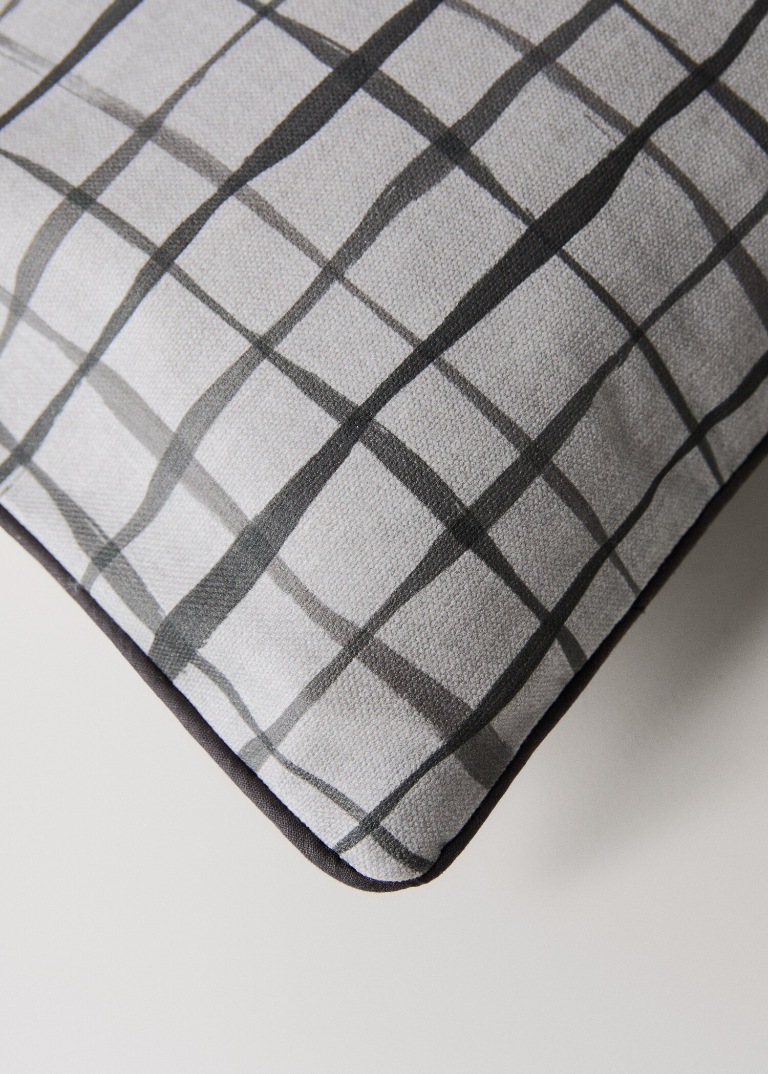 Housse de coussin imprimé à carreaux - Détail de l'article 2