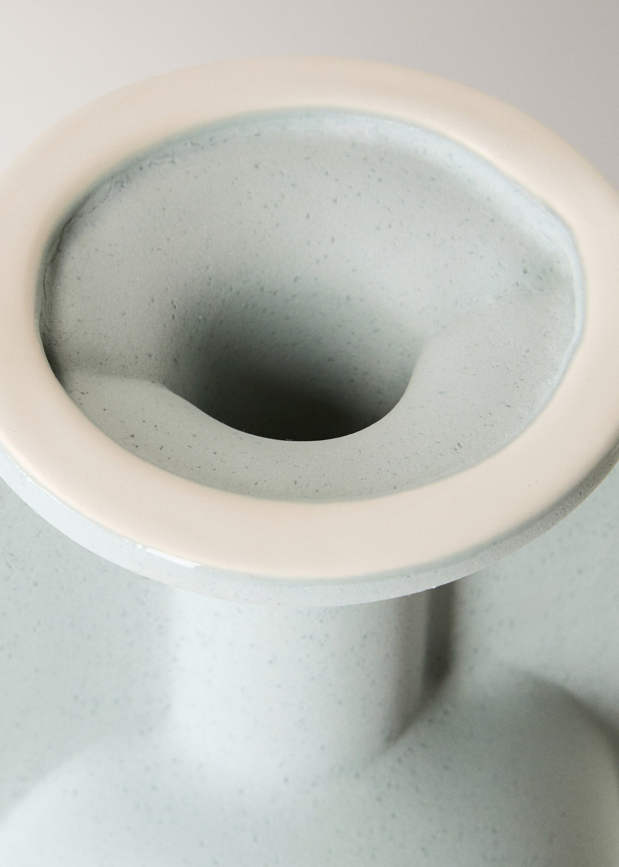 Large earthenware bottle vase - Details of the article 2, Mint Green. Ref: 17061588-00.