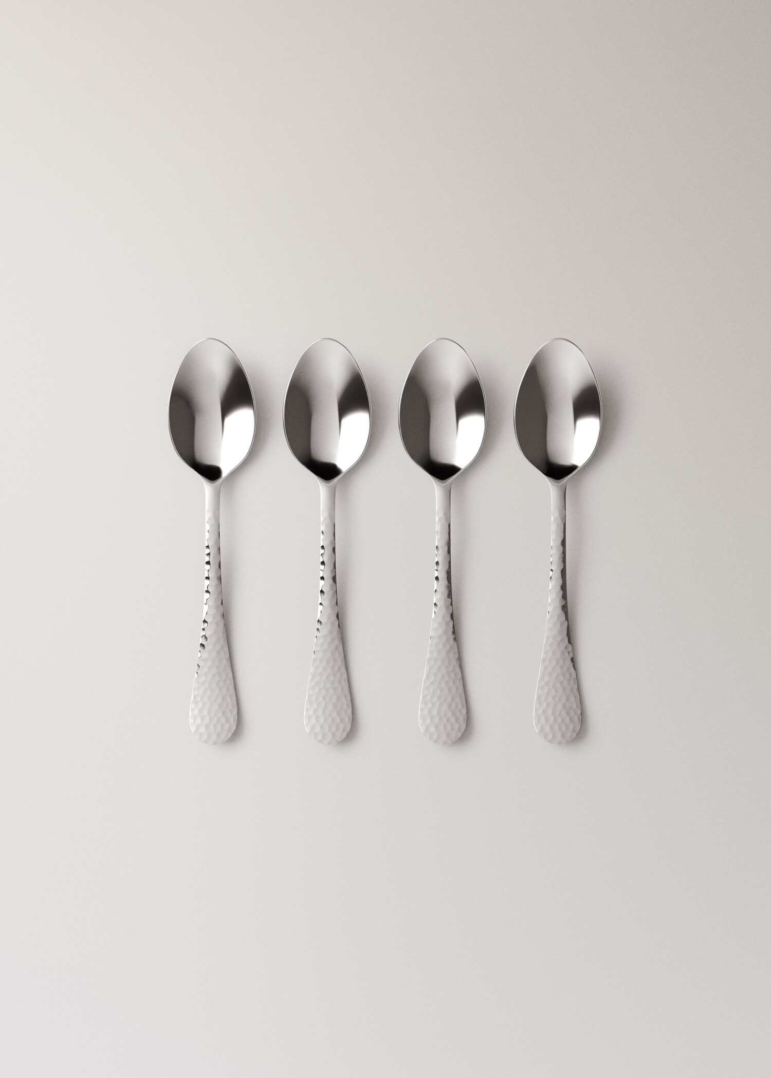 Pack de 4 culleres de postres d'acer inoxidable martillado - Article sense model