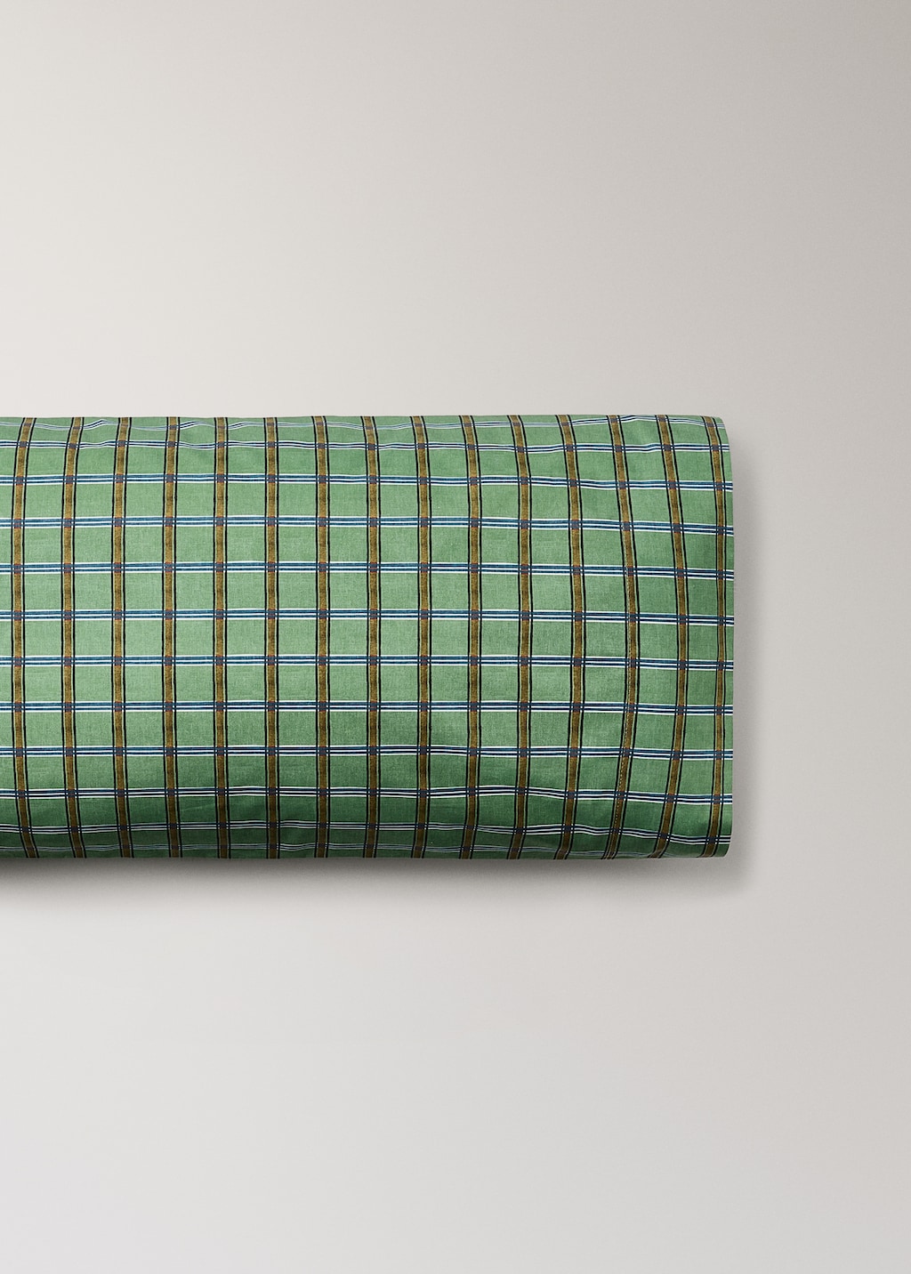Percale cotton pillowcase with a plaid print 45x110 cm