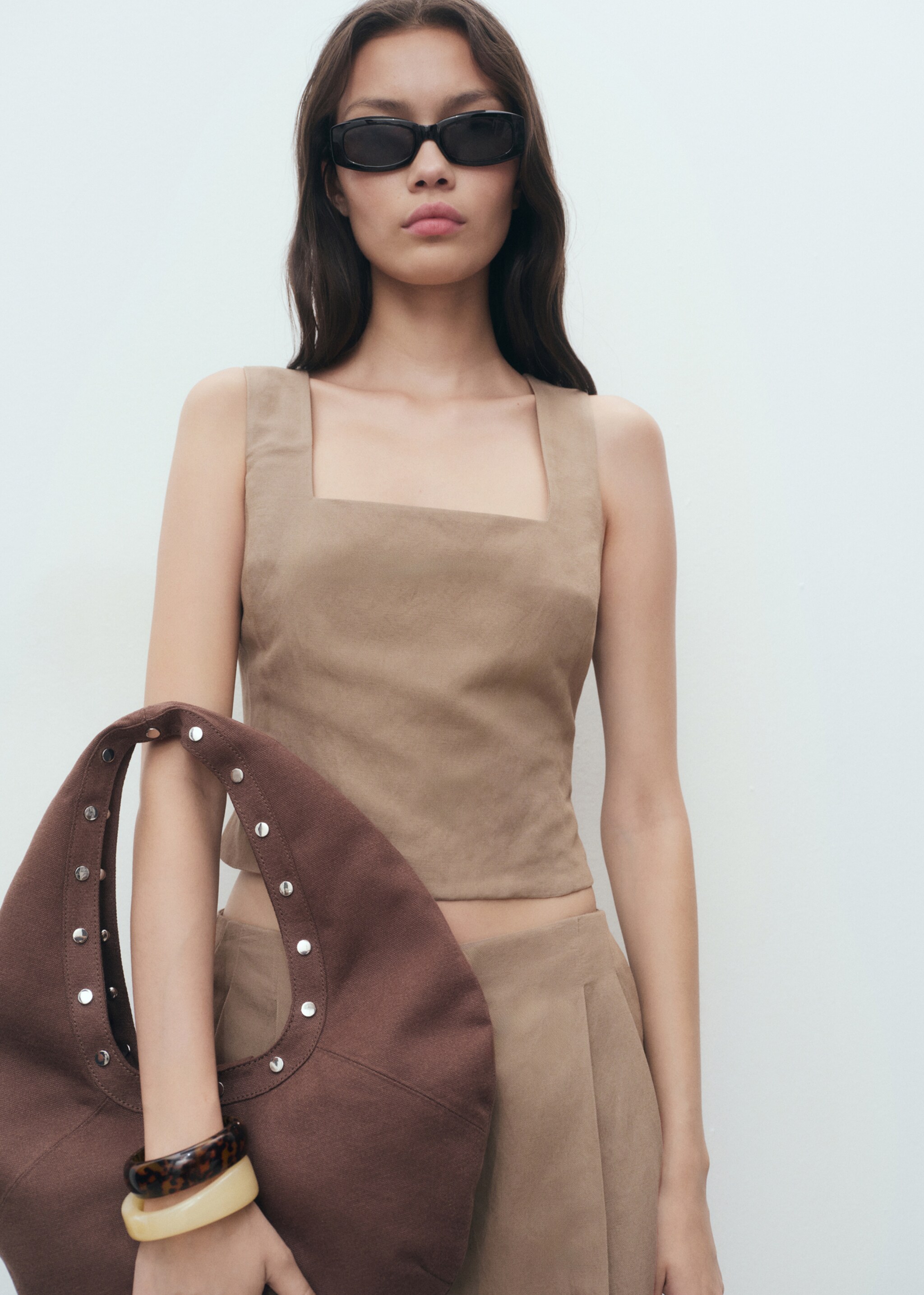Linen-blend cross-back top - Medium plane, Brown. Ref: 17062537-00.