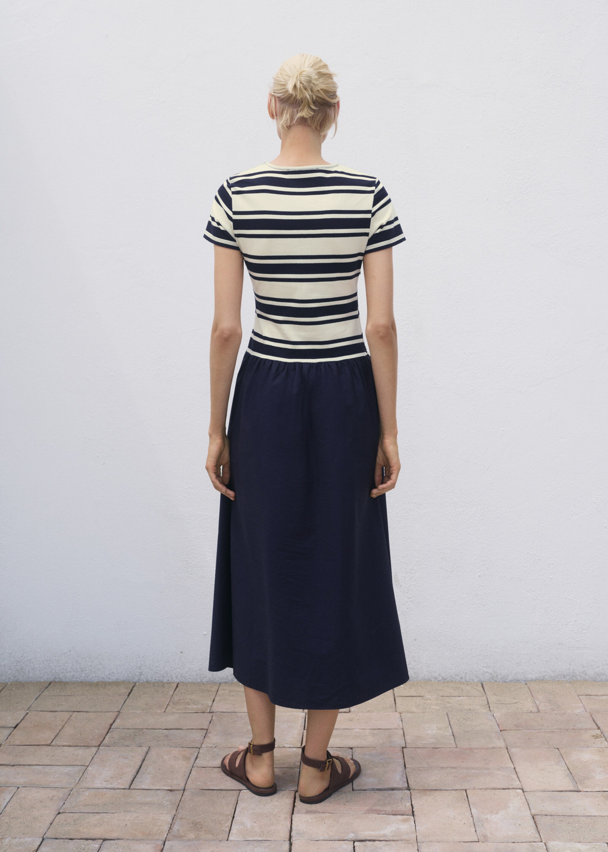 Mixed striped dress - Reverse of the article