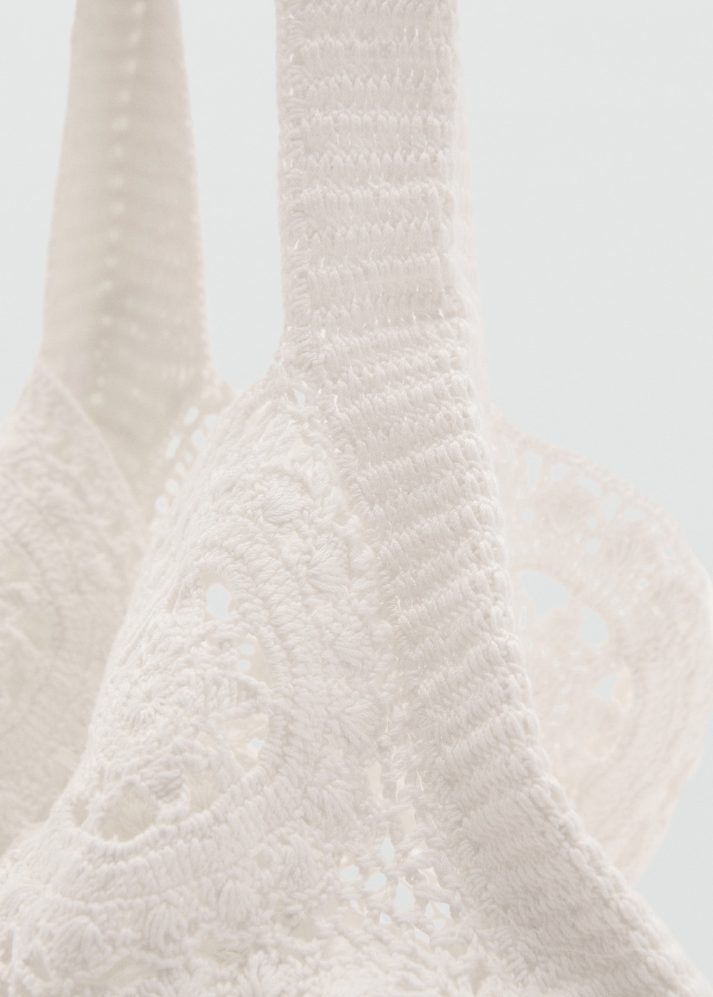無料配送 ◆clor ◆ CROCHET SHOPPER BAG バッグ Crochet shopper bag - Women | MANGO USA