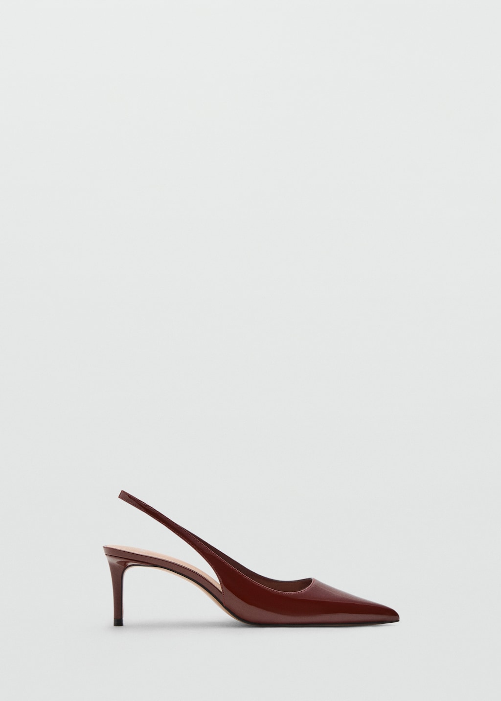 Patent heeled shoes
