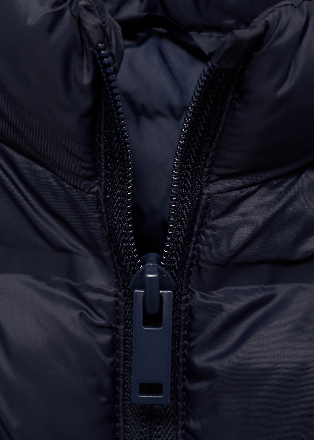 Waterproof quilted coat