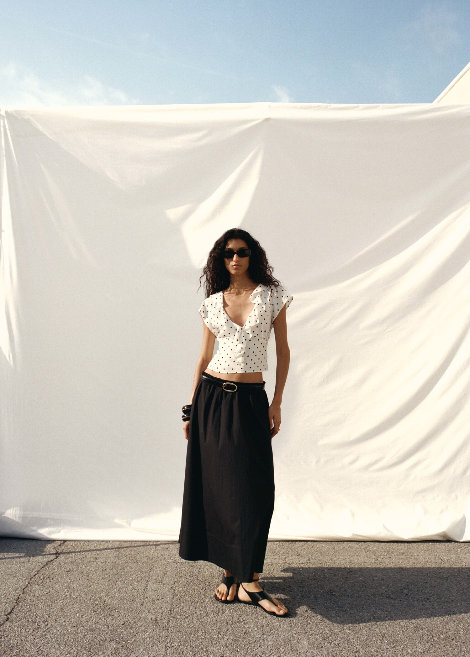 Polka-dot blouse with ruffles - Details of the article 7