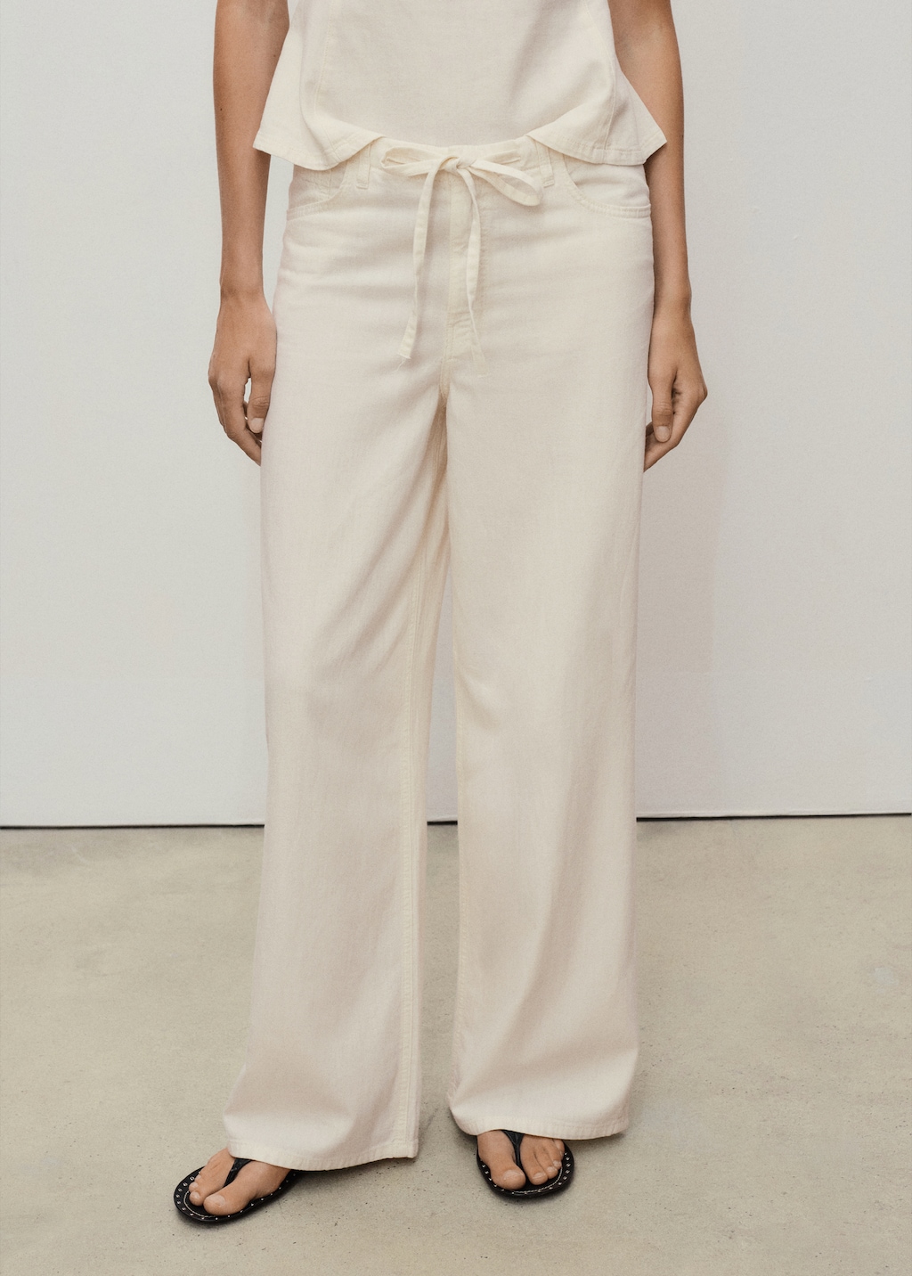 Wide leg denim trousers with belt