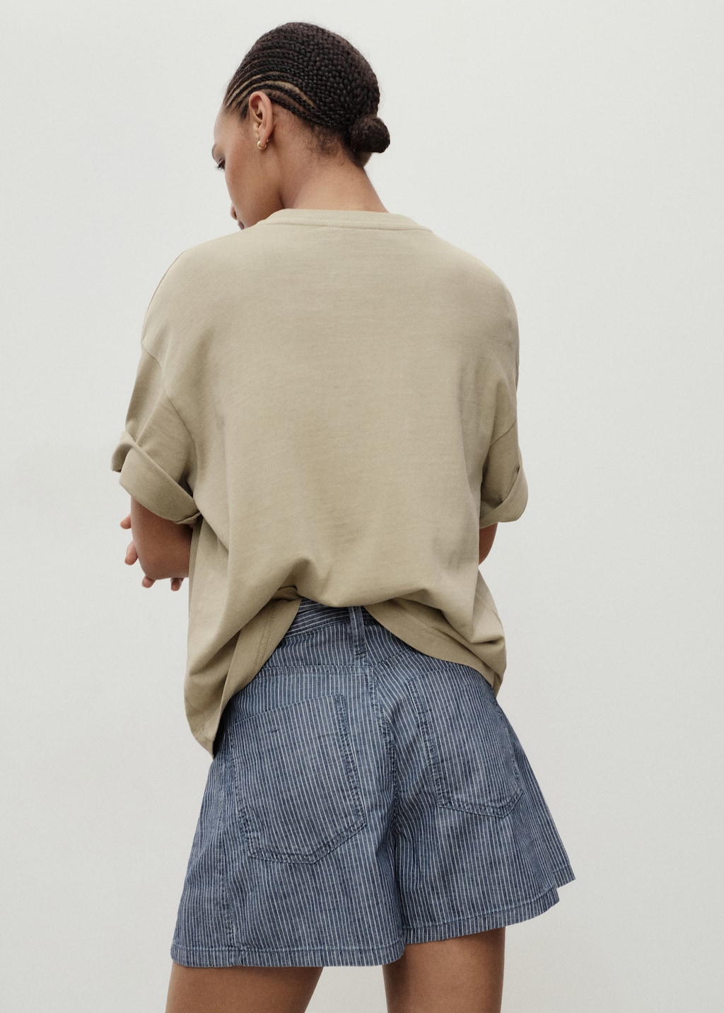 Striped denim shorts with pleats