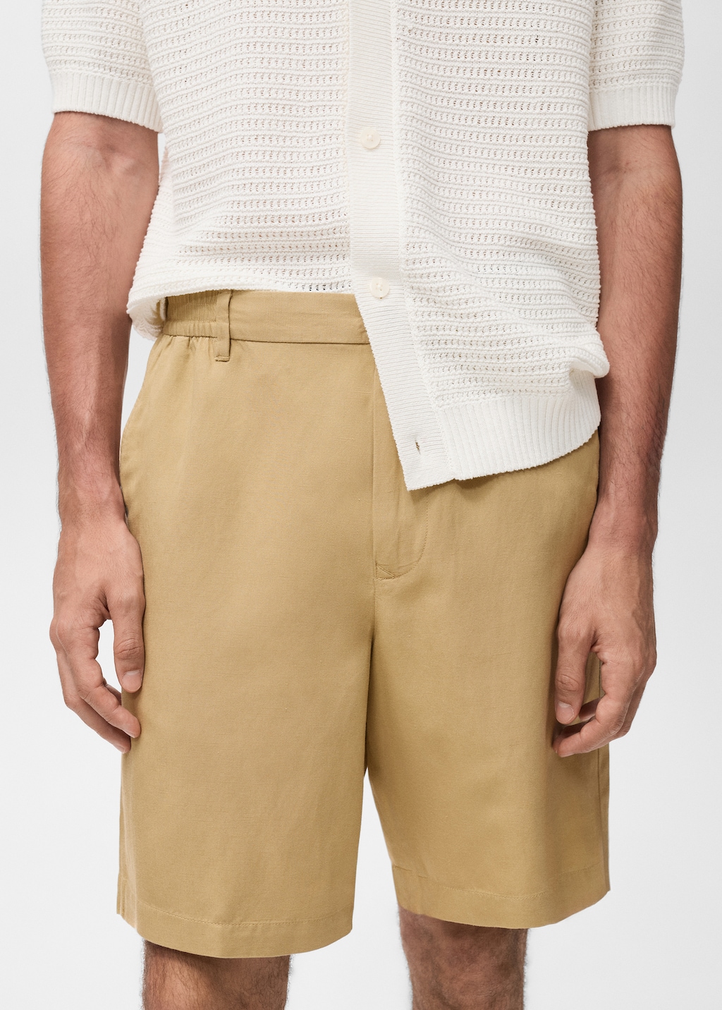 Linen-blend shorts with an elastic waistband