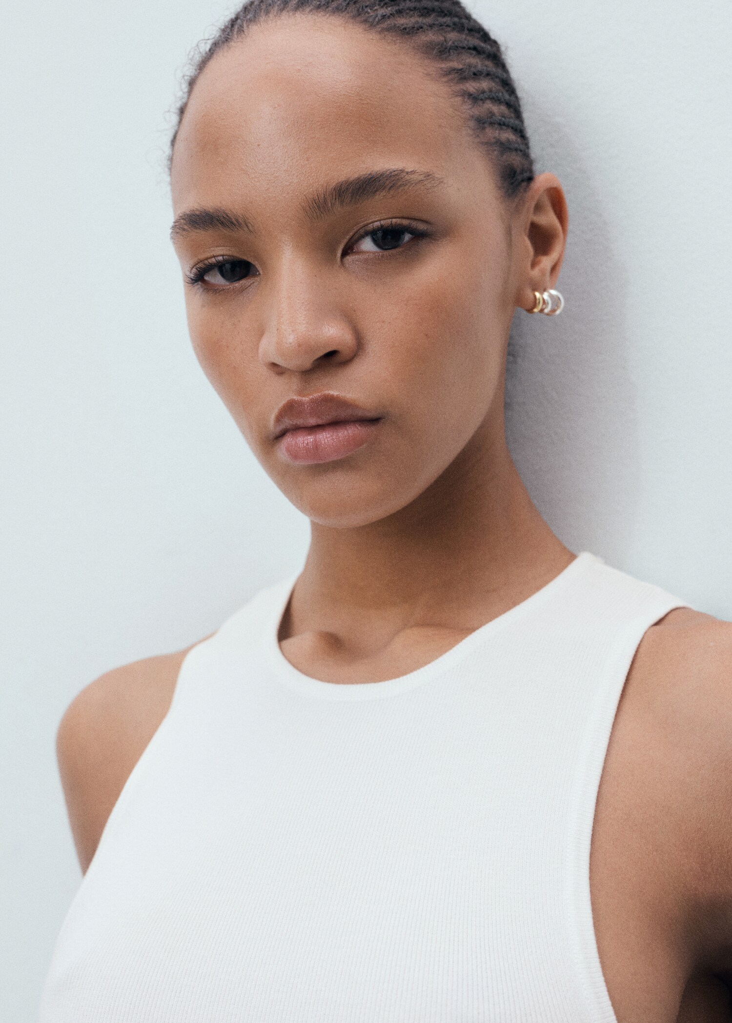 Halter-neck knitted dress - Details of the article 1